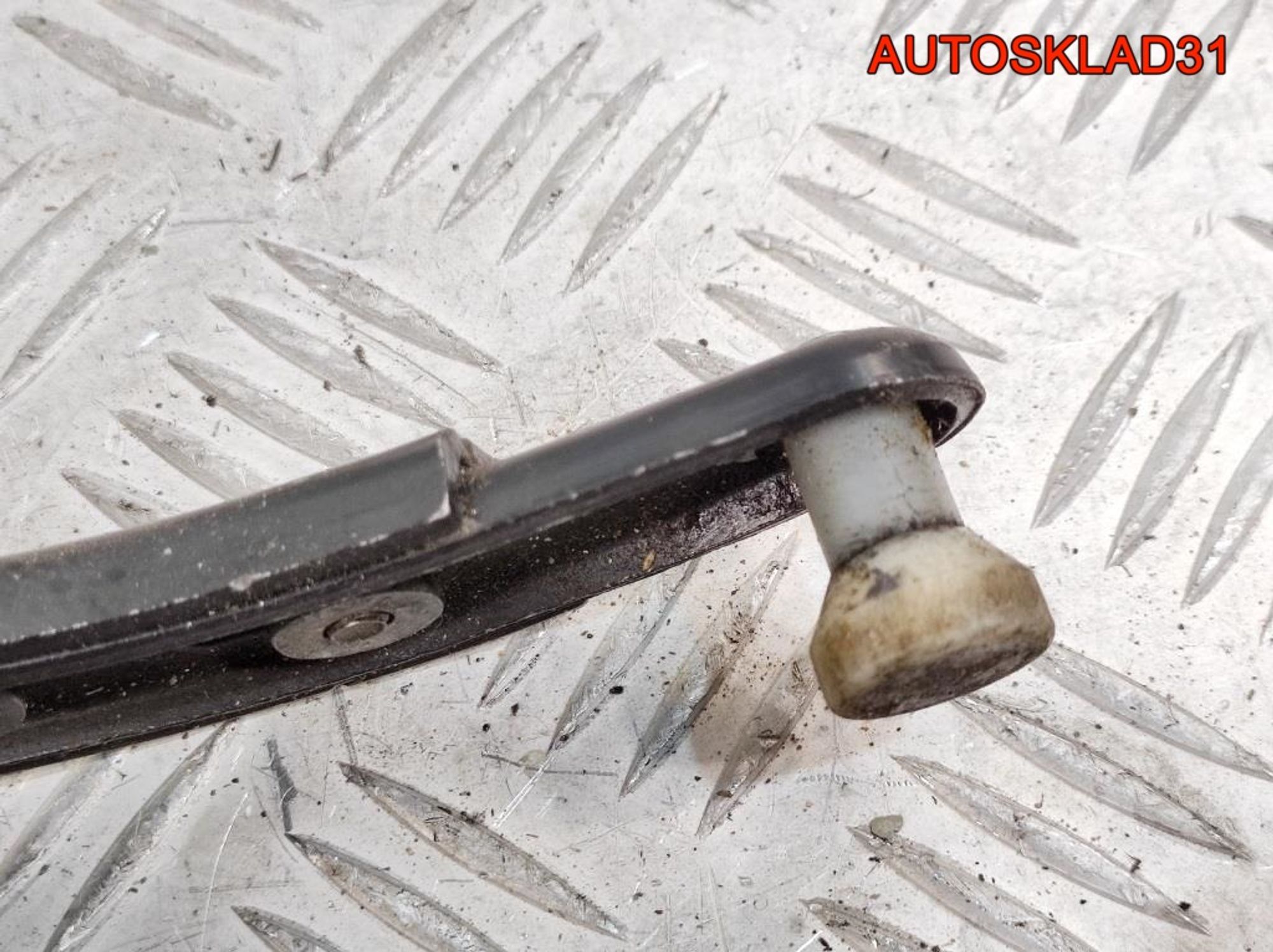 Ролик двери сдвижной верхний VW Caddy 3 2K0843436A, 1400 рублей, Дубовое