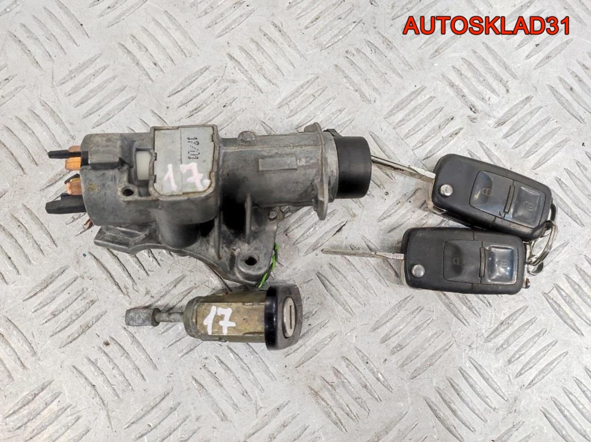 Комплект замок зажигания и личинки с ключом VW Golf 4 4B0905851C, 4100 рублей, Дубовое