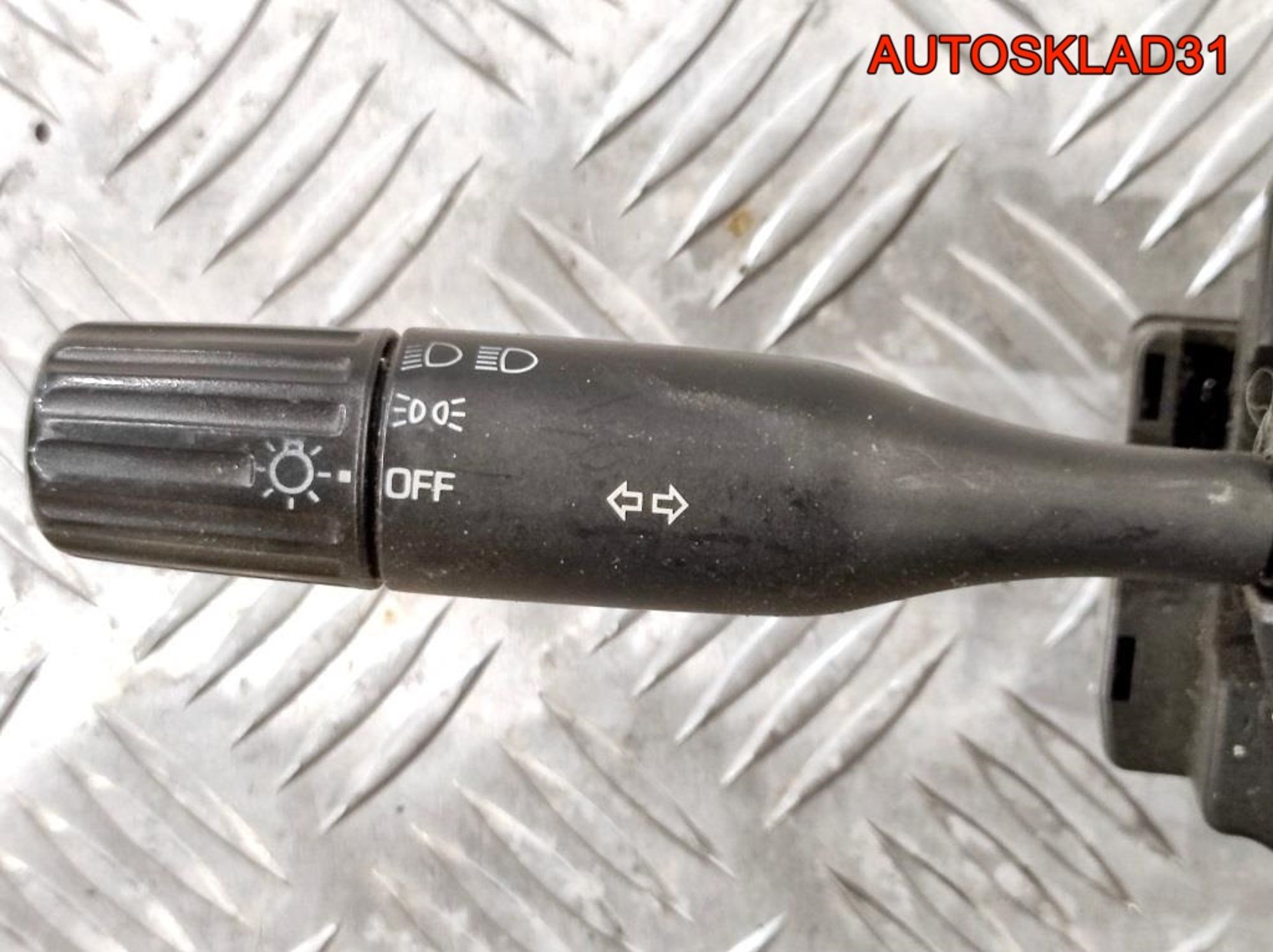 Переключатель подрулевой Mazda 323 BG BC5E66122, 2000 рублей, Дубовое