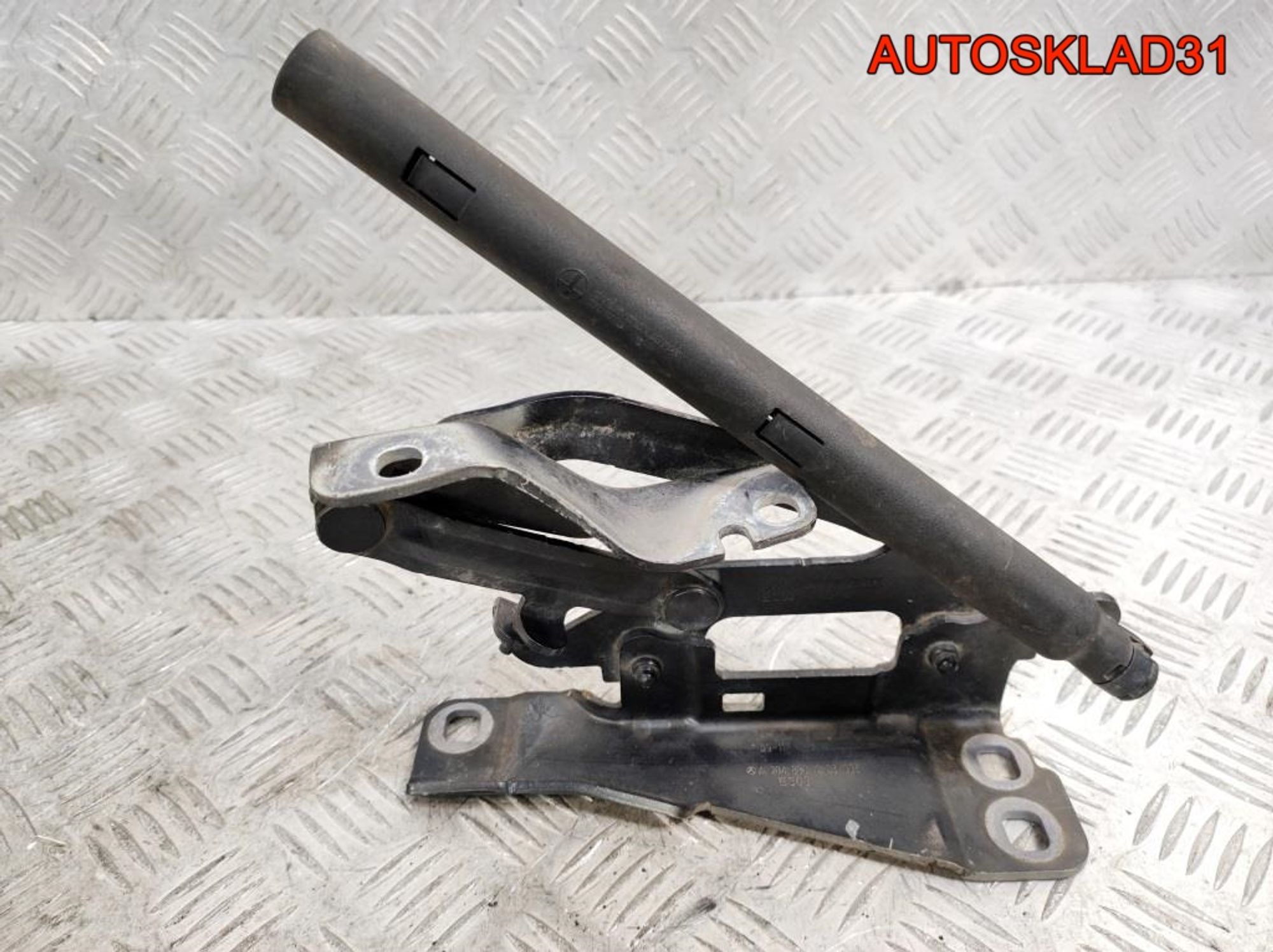 Петля капота правая Mercedes GLK X204 A2048801228, 2300 рублей, Дубовое