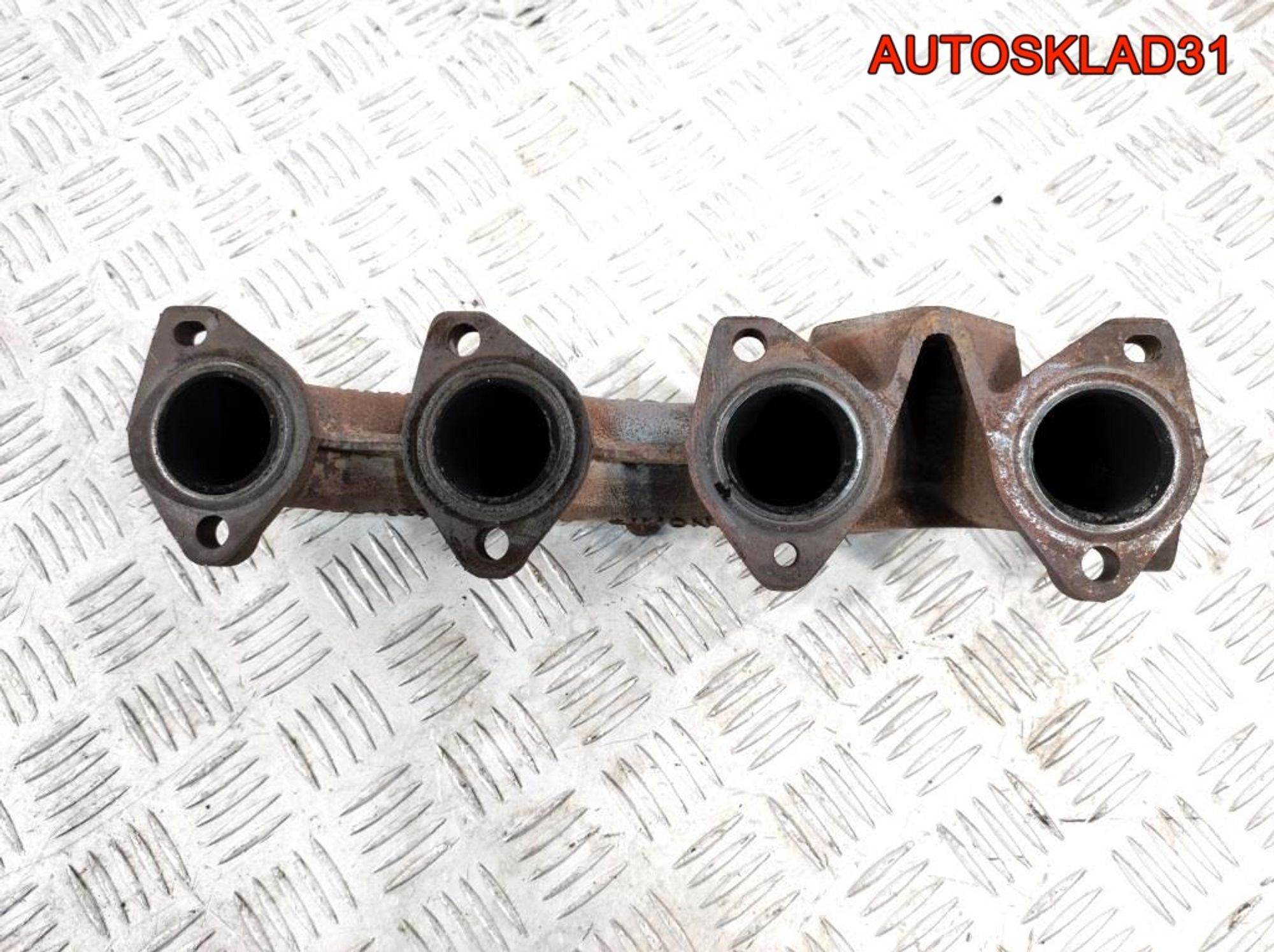 Коллектор выпускной BMW E90 2.0 N47D20A 11627797389, 1200 рублей, Дубовое