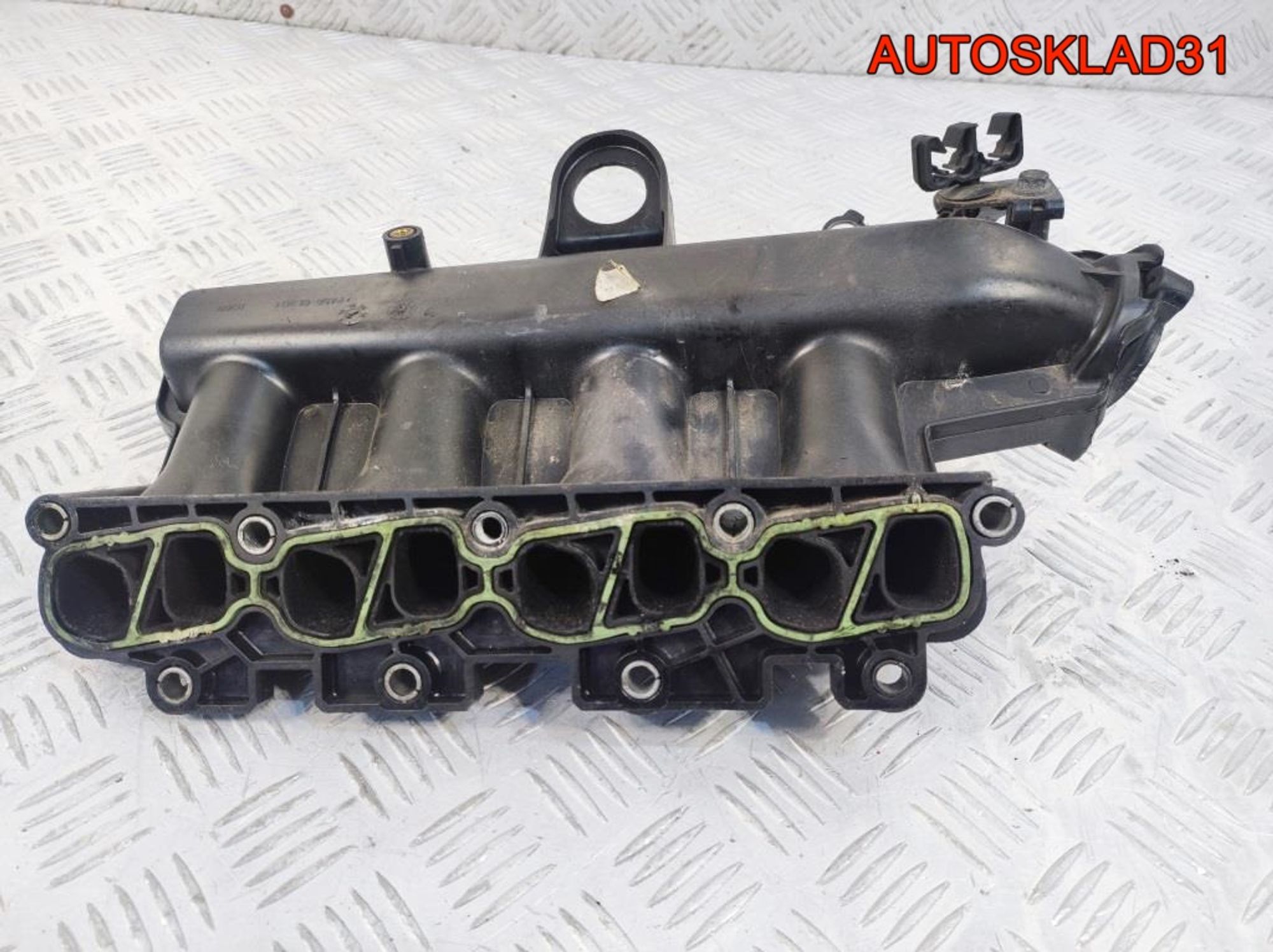 Коллектор впускной Opel Corsa D Z13DTJ 55207034, 2500 рублей, Дубовое