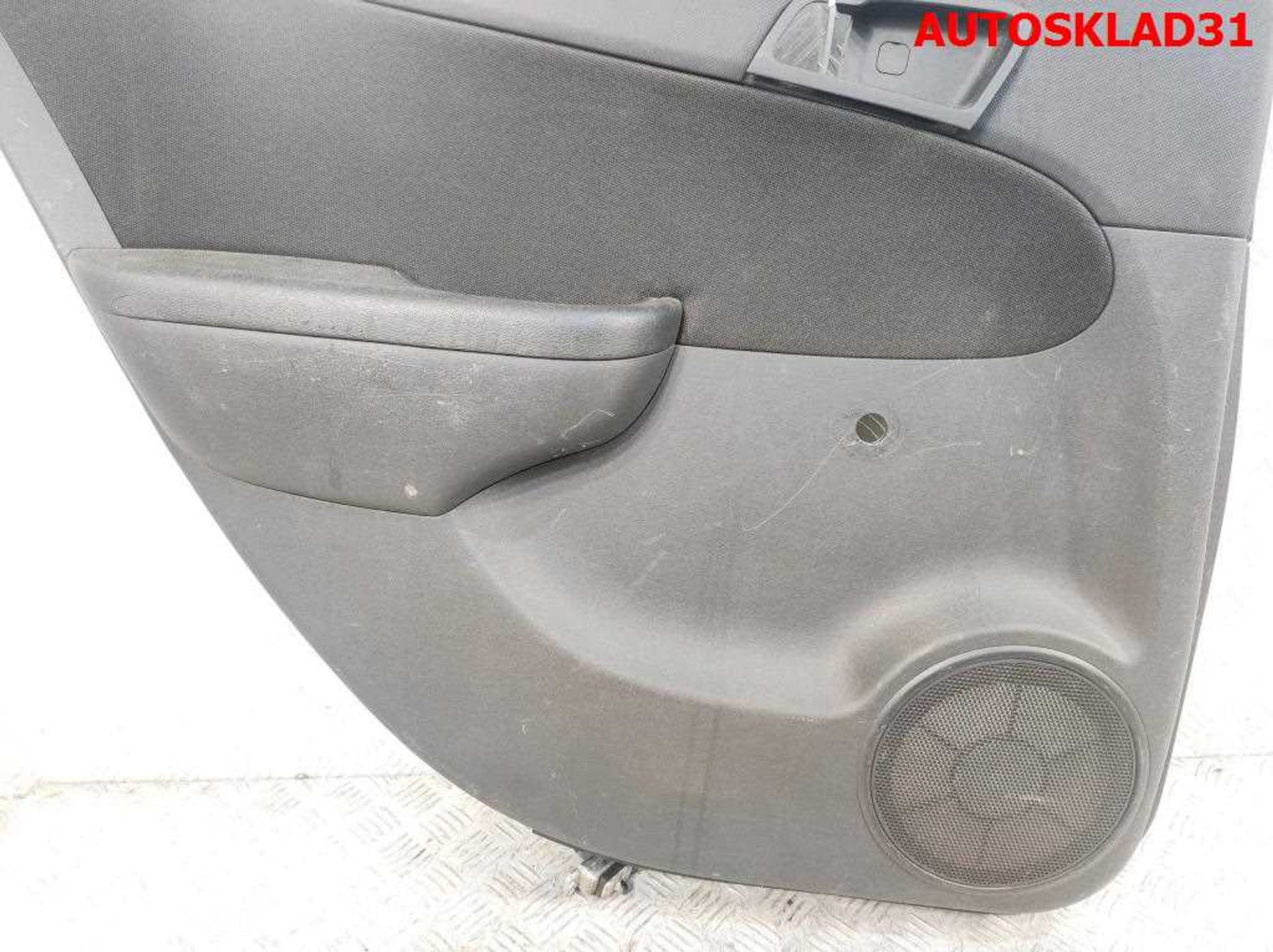 Обшивка двери задней левой Hyundai i30 833012R500, 1500 рублей, Дубовое