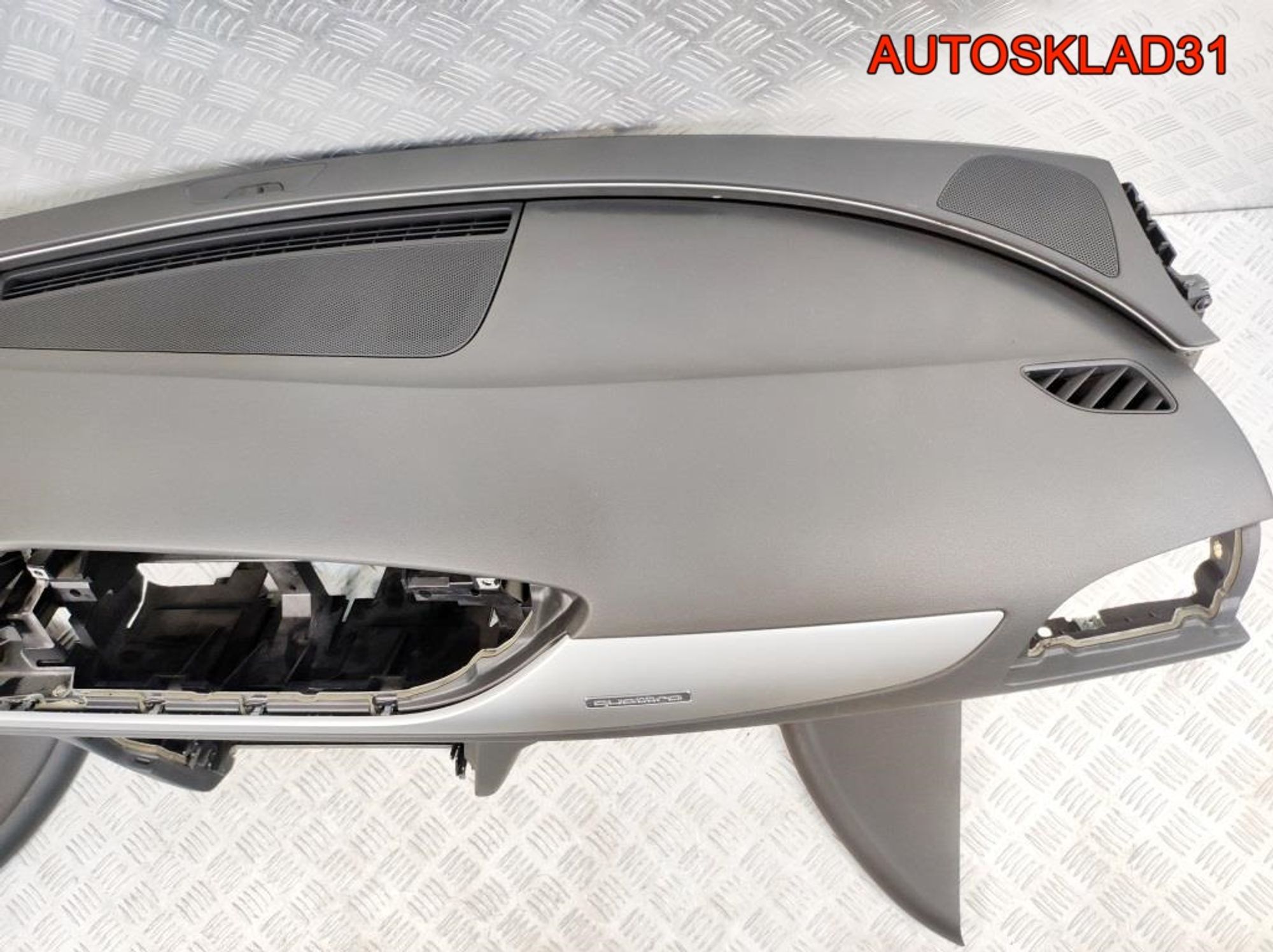 Торпедо Голое Audi A6 C7 4G 4G185700124A, 35000 рублей, Дубовое