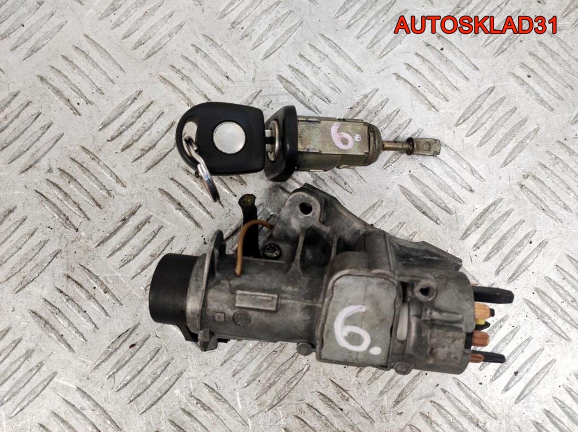 Замок зажигания комплект 6 Skoda Fabia 4B0905851C, 3600 рублей, Дубовое