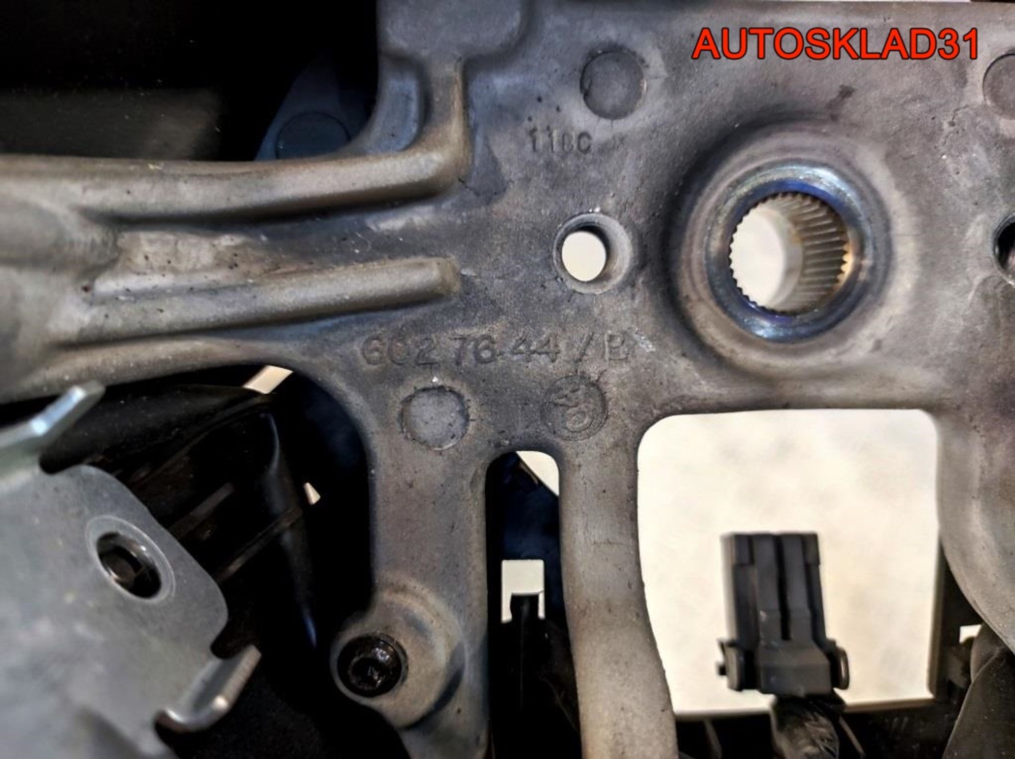 Рулевое колесо Кожа Mitsubishi Colt MR955202, 3300 рублей, Дубовое