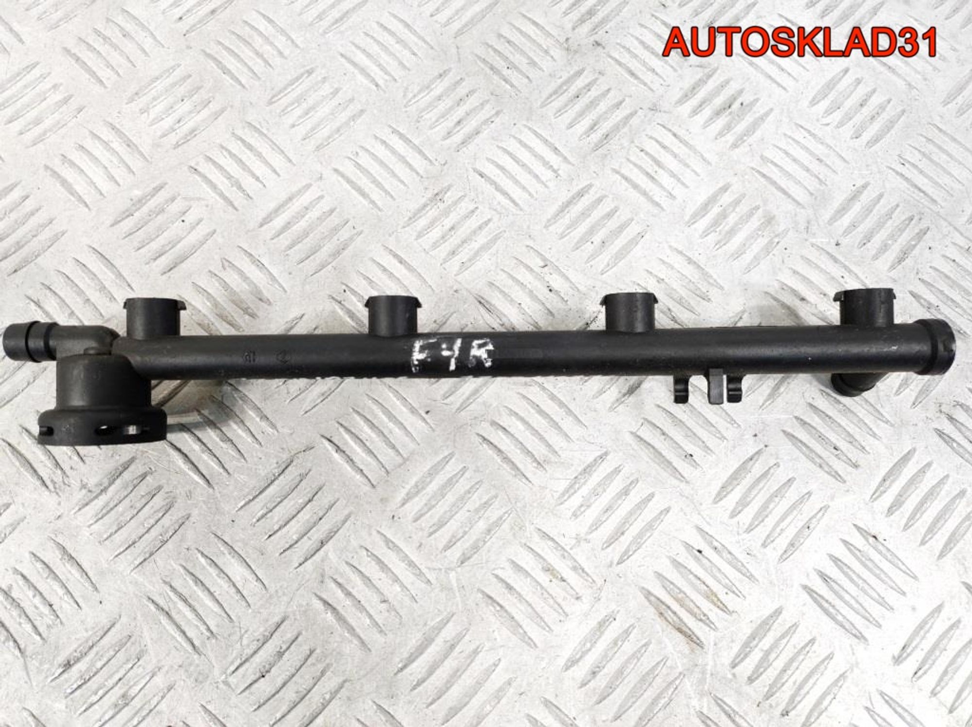 Рейка топливная Renault Scenic 2 7700107405, 900 рублей, Дубовое