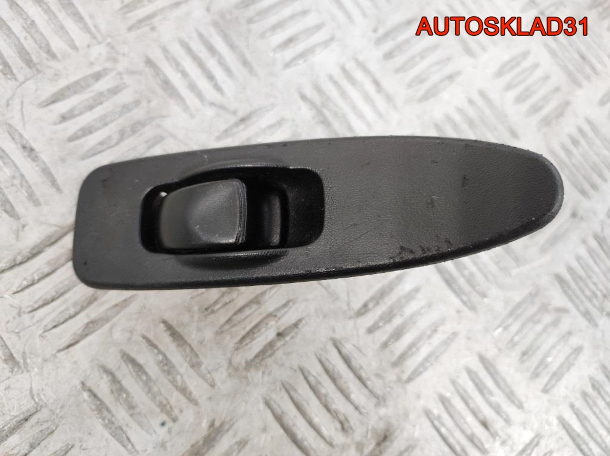 Кнопка стеклоподъемника Mitsubishi Carisma DA, 900 рублей, Дубовое