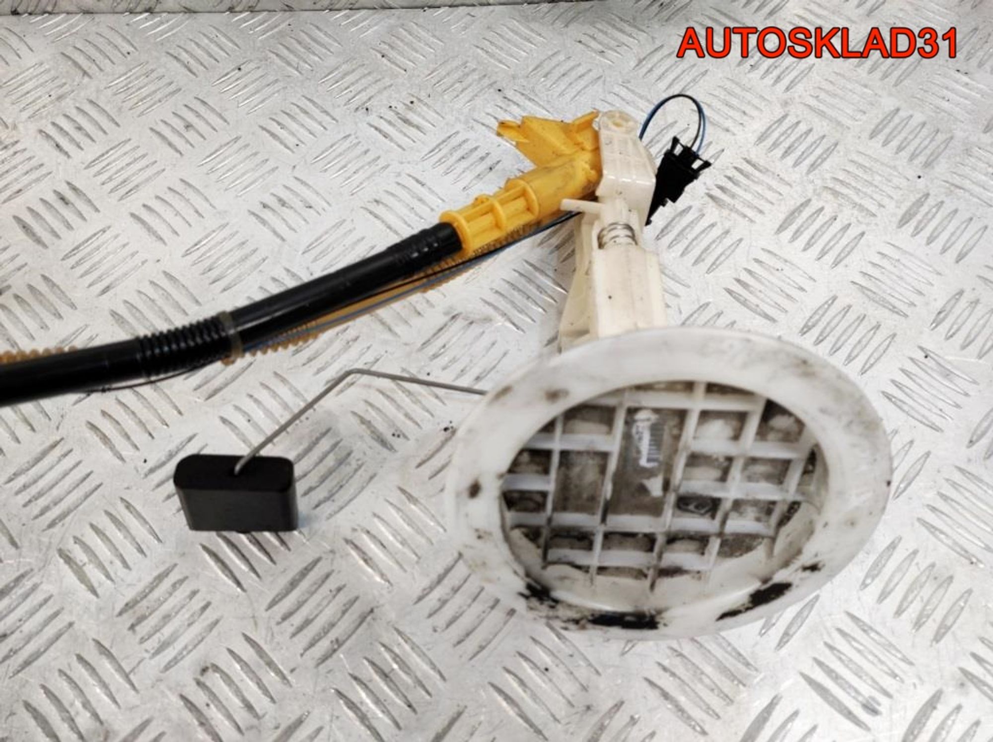 Датчик уровня топлива Audi A6 C6 4F0201317, 2300 рублей, Дубовое