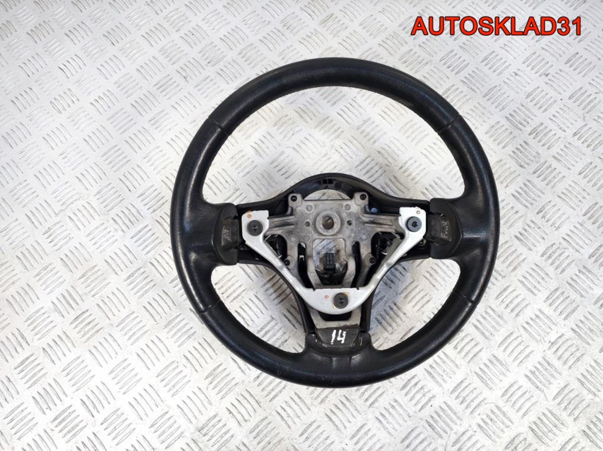 Рулевое колесо Кожа Mitsubishi Colt MR955202, 3300 рублей, Дубовое