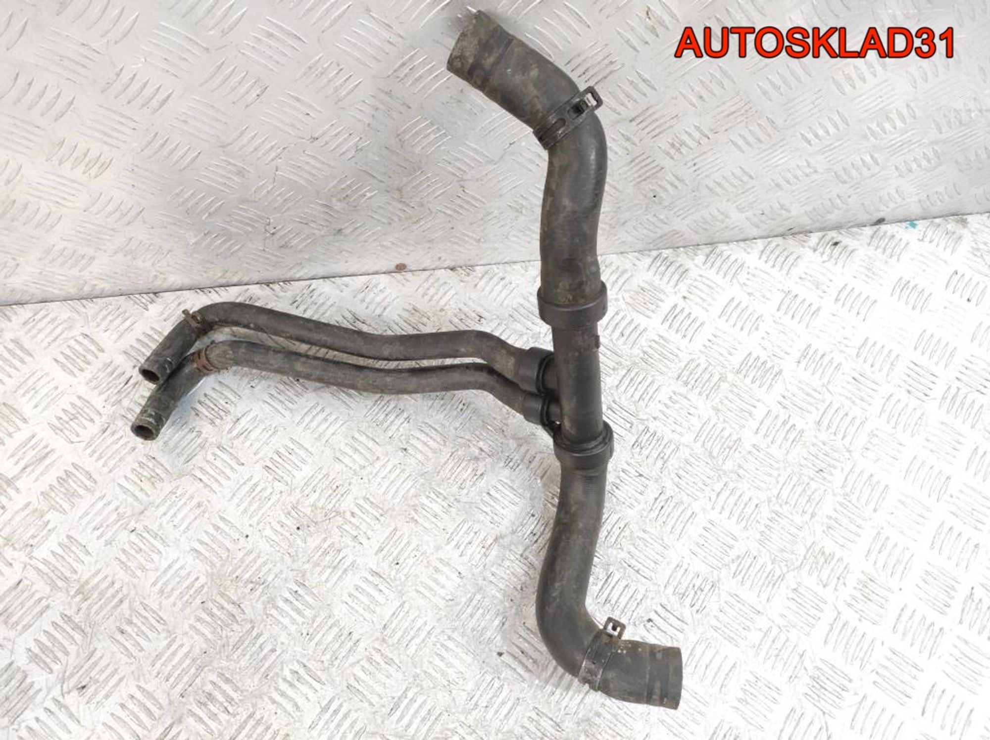 Патрубок радиатора Renault Megane 2 1.6 K4M Бензин HSR2060201, 2500 рублей, Дубовое