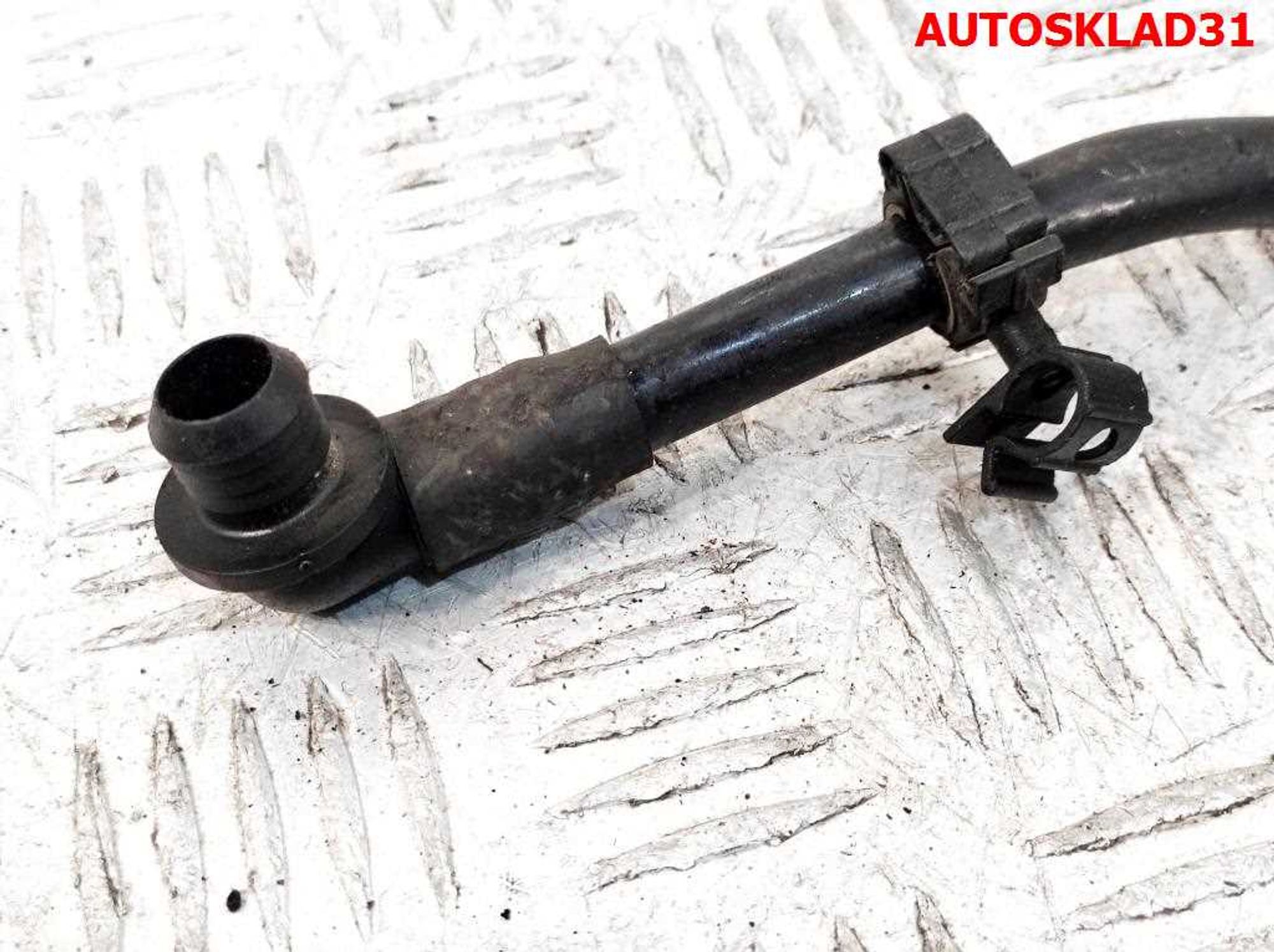 Трубка вакуумная VW Golf 4 1J0612041AB, 500 рублей, Дубовое