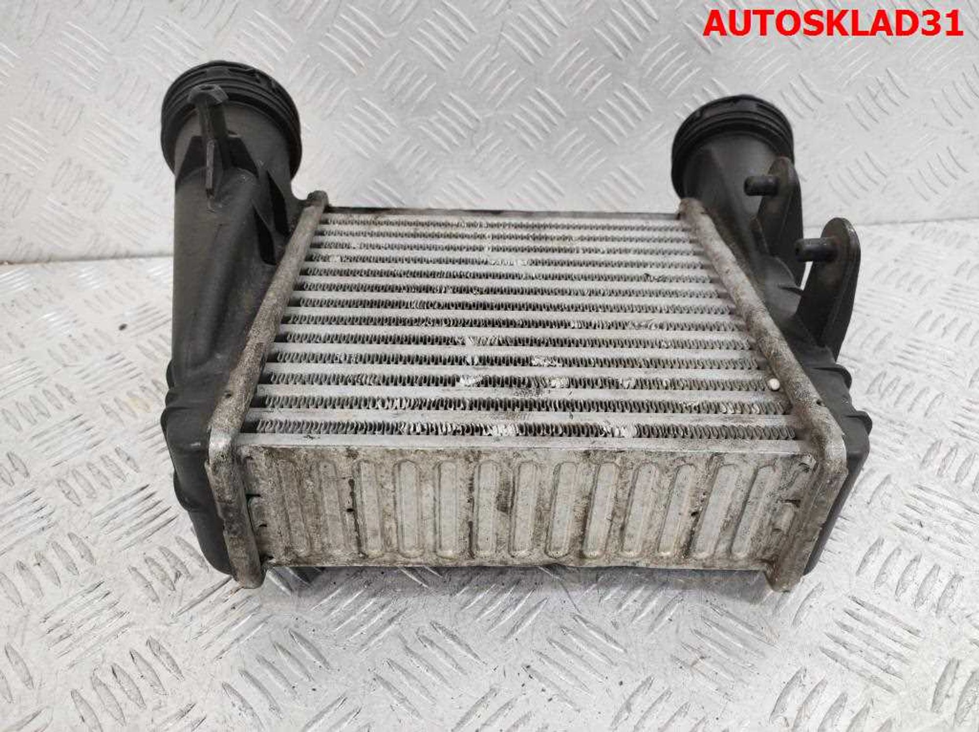 Интеркулер Volkswagen Passat B5+ 3B0145806 Дизель, 3000 рублей, Дубовое