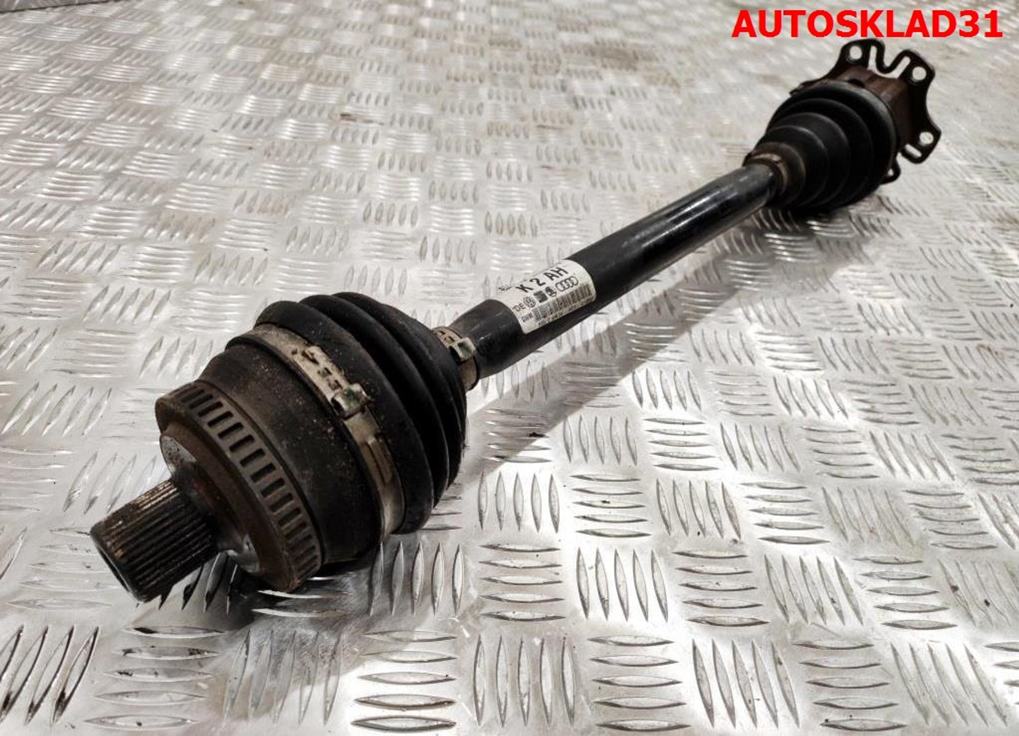 Полуось передняя правая Audi A4 B6 2.0 ALT Бензин МКПП 8E0407272AH, 5000 рублей, Дубовое