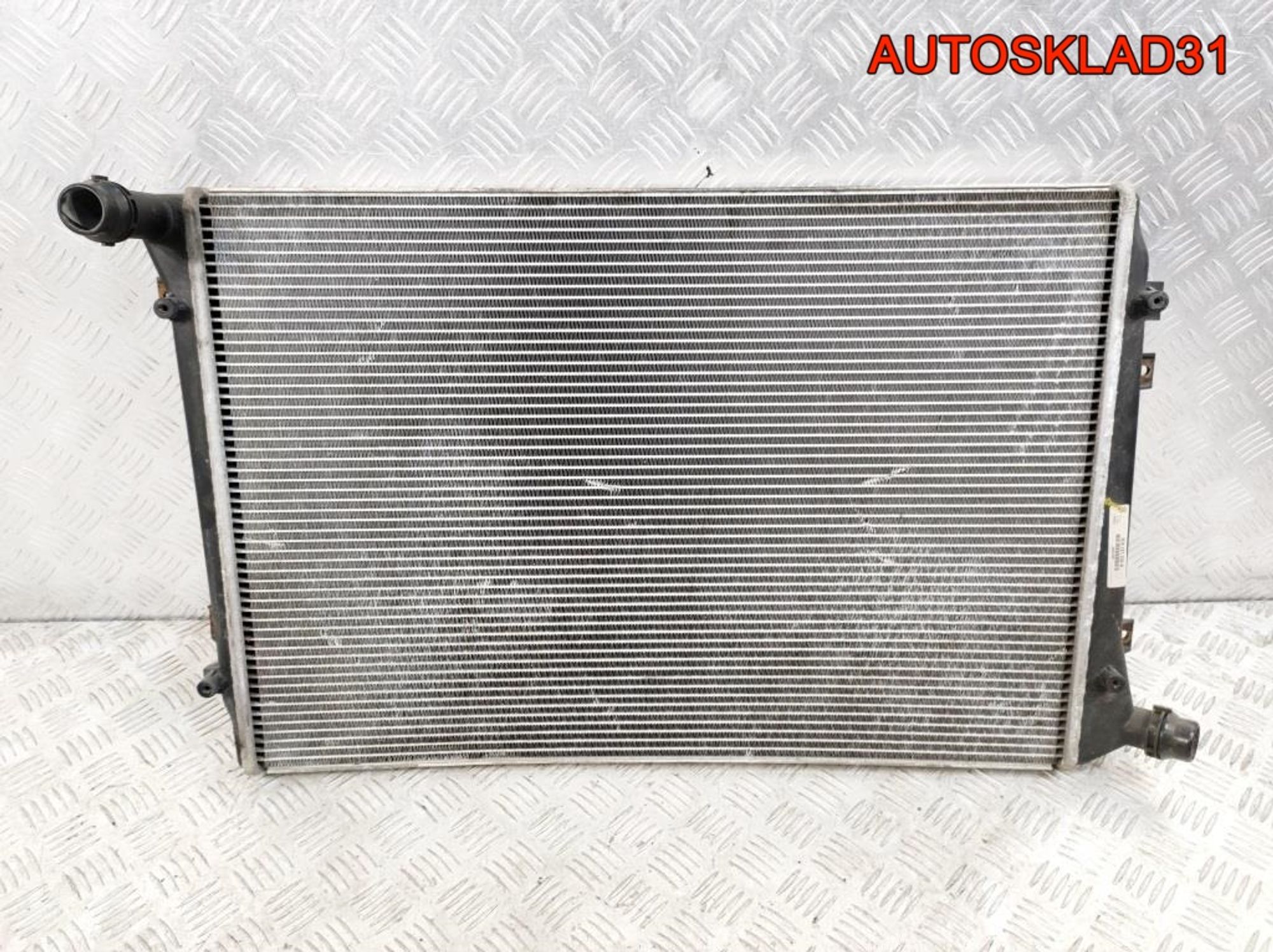 Радиатор основной VW Passat B6 2,0 Дизель 3C0121253R, 5000 рублей, Дубовое