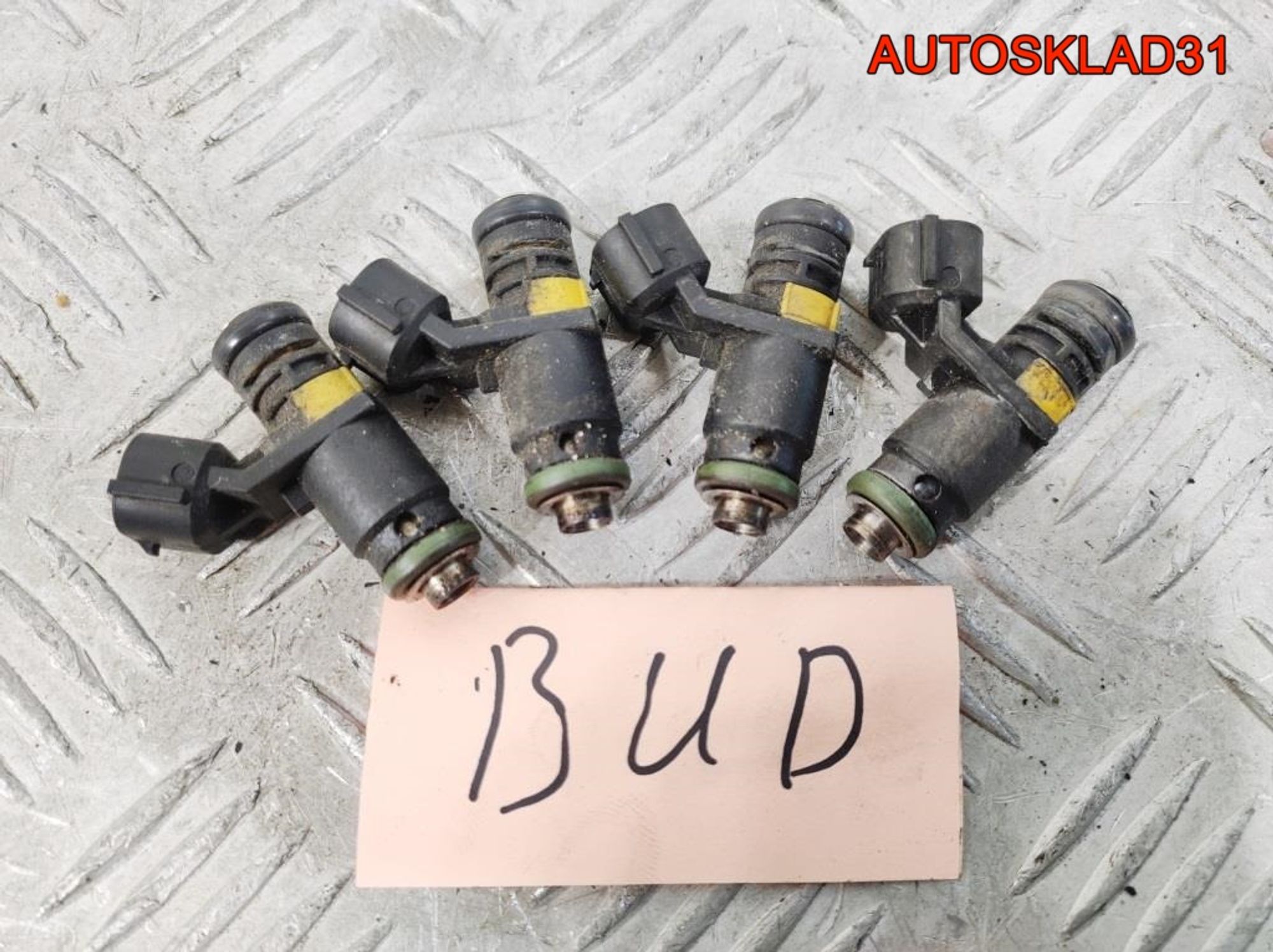 Форсунка топливная VW Polo 1.4 BUD 036906031AG, 800 рублей, Дубовое