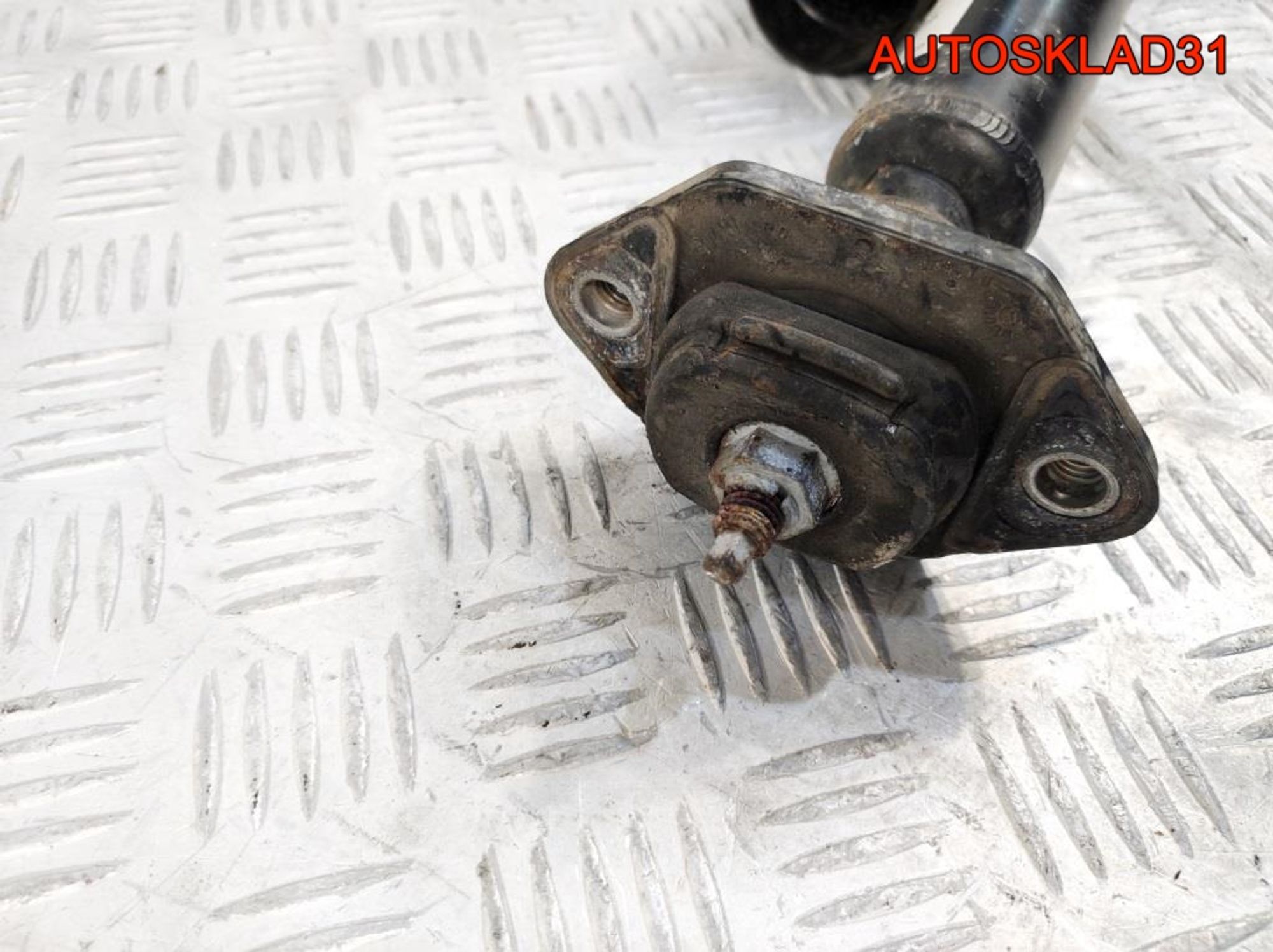 Амортизатор задний BMW E90 311409 Седан, 2500 рублей, Дубовое