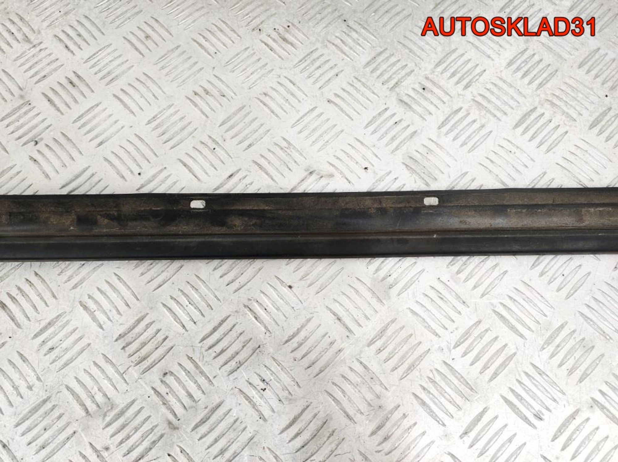 Накладка стекла переднего левого Audi A4 B5, 900 рублей, Дубовое