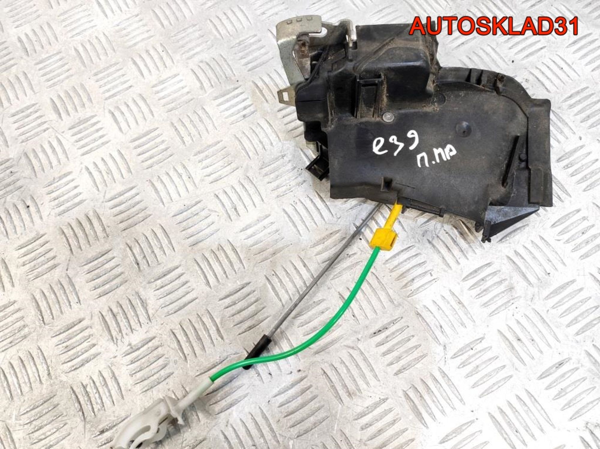 Замок двери передней правой BMW E39 51218235102, 2300 рублей, Дубовое