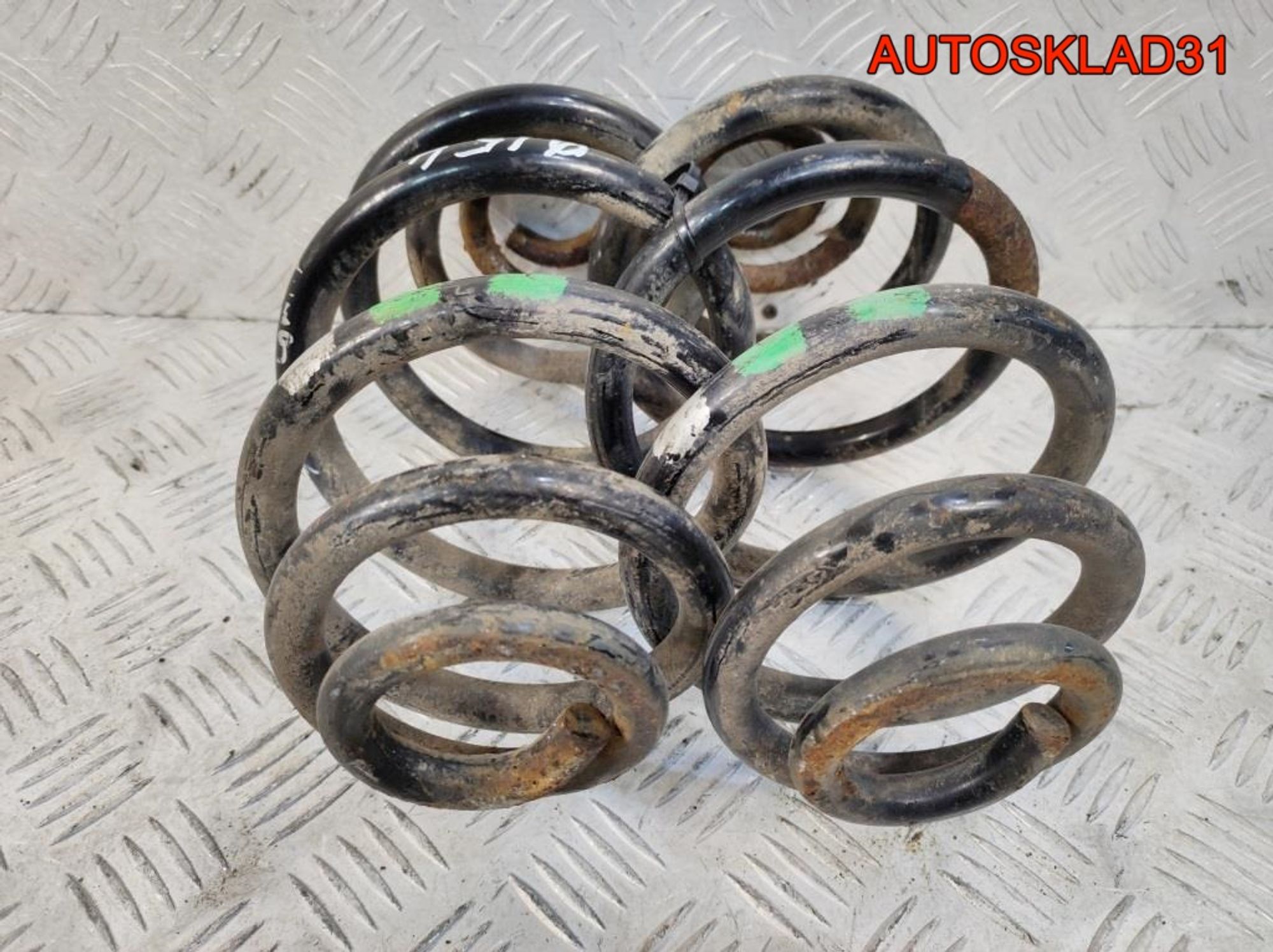 Пружина задняя VW Passat B5 4B0511115D Combi, 1800 рублей, Дубовое