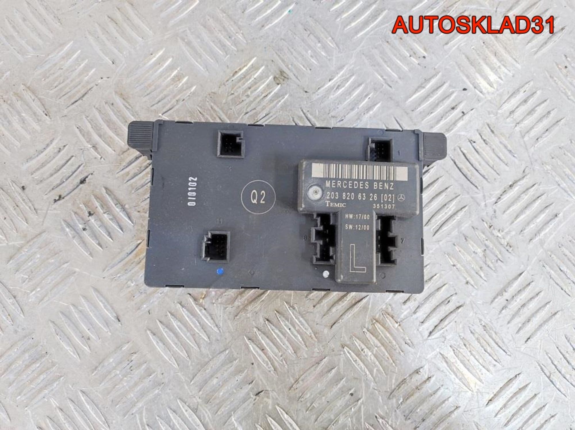 Блок комфорта п/л двери Mercedes W203 A2038206326, 1300 рублей, Дубовое