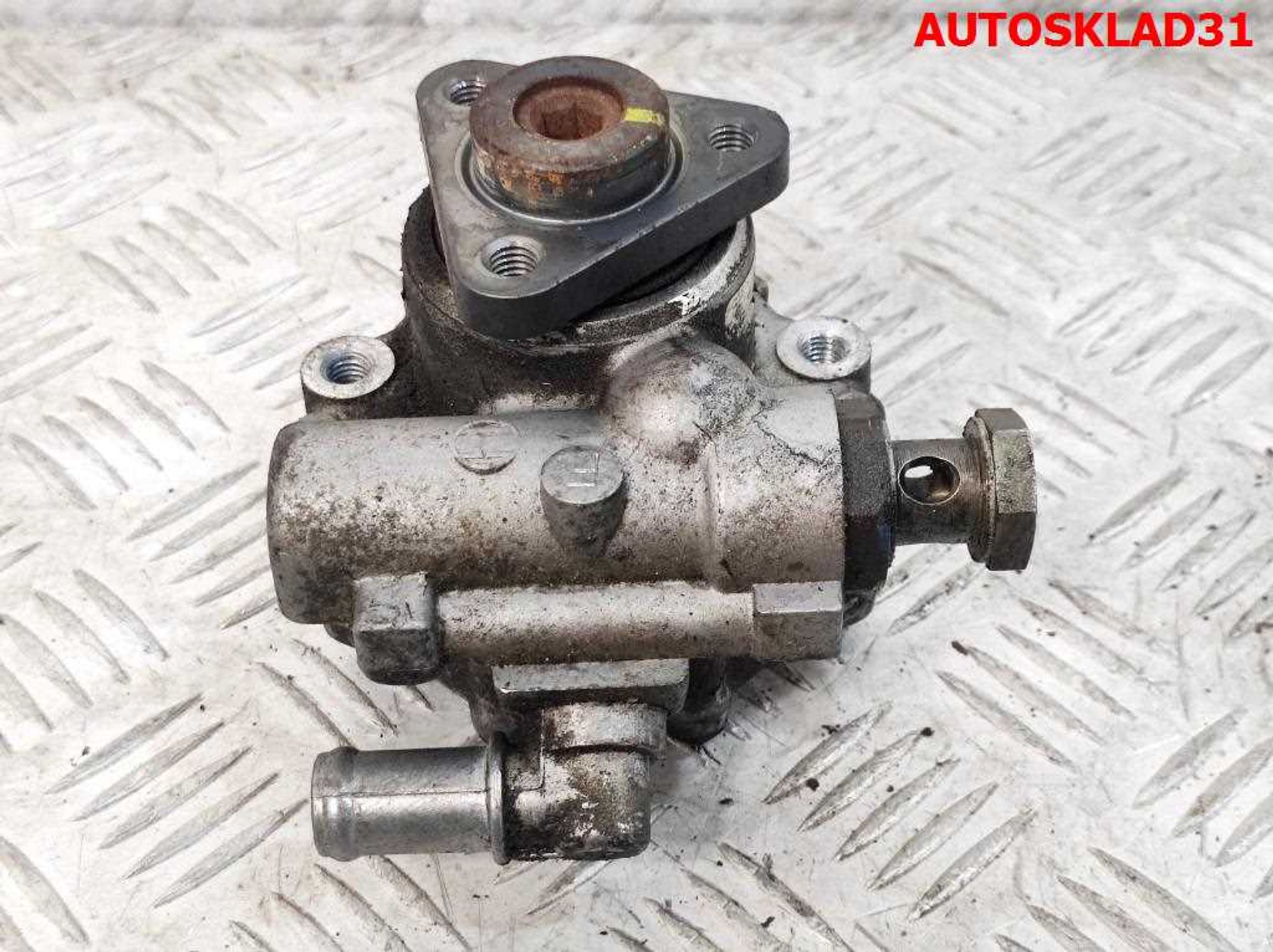 Насос гидроусилителя Audi A4 B6 2.4 BDV Бензин 8E0145155E, 5000 рублей, Дубовое