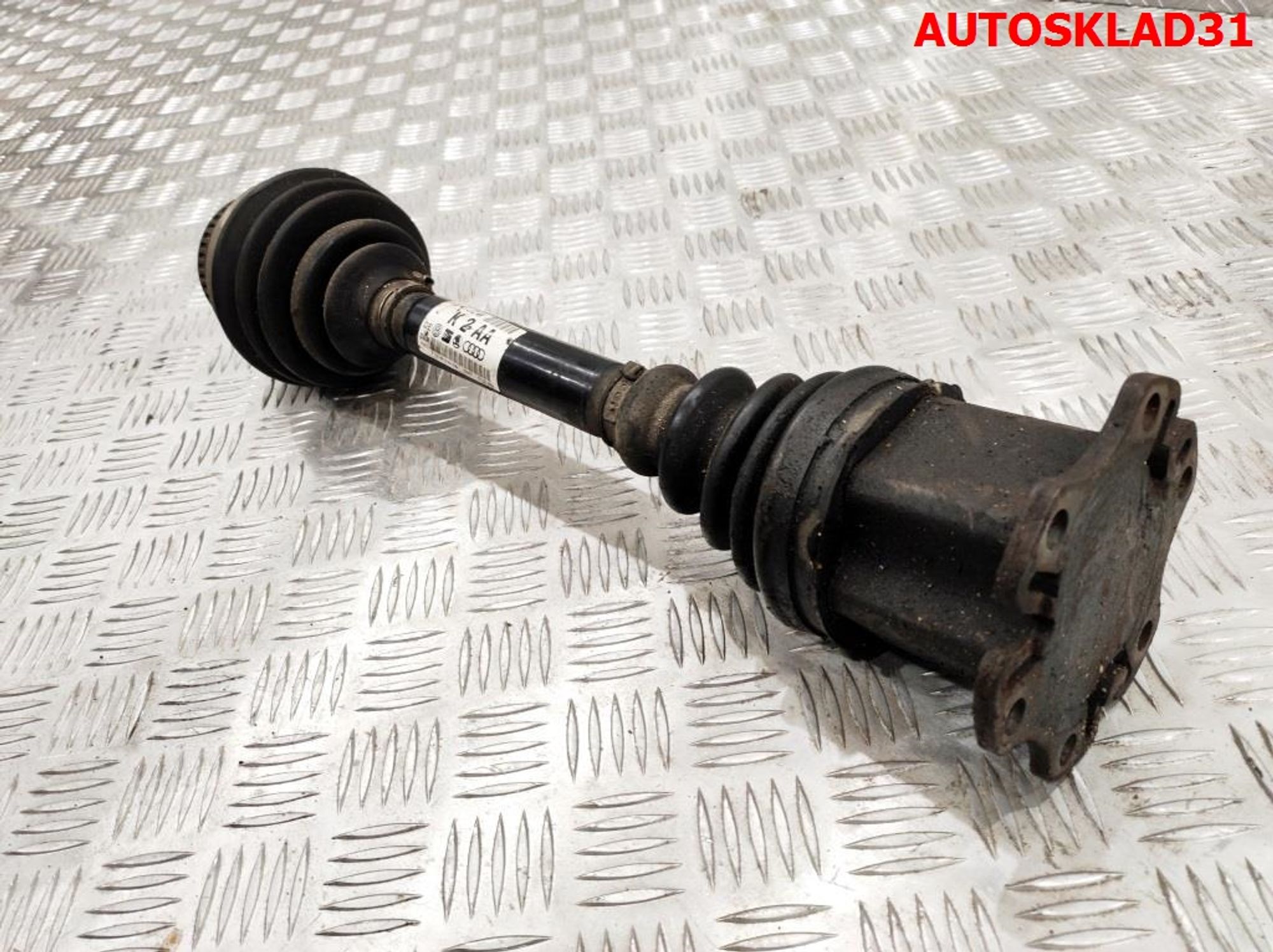 Полуось передняя правая Audi A4 B6 3,0 ASN Бензин 4WD 8E0407272AA, 5000 рублей, Дубовое
