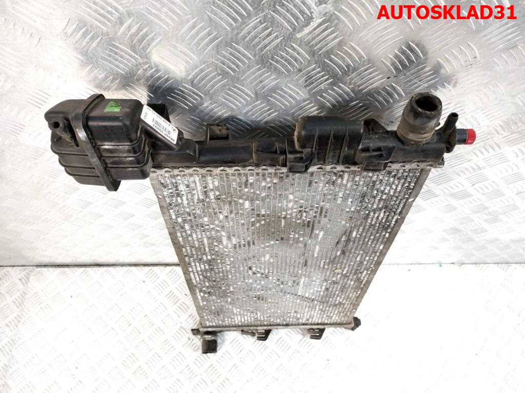 Радиатор основной Mercedes Benz W168 1,7 Дизель A1685001302, 1000 рублей, Дубовое