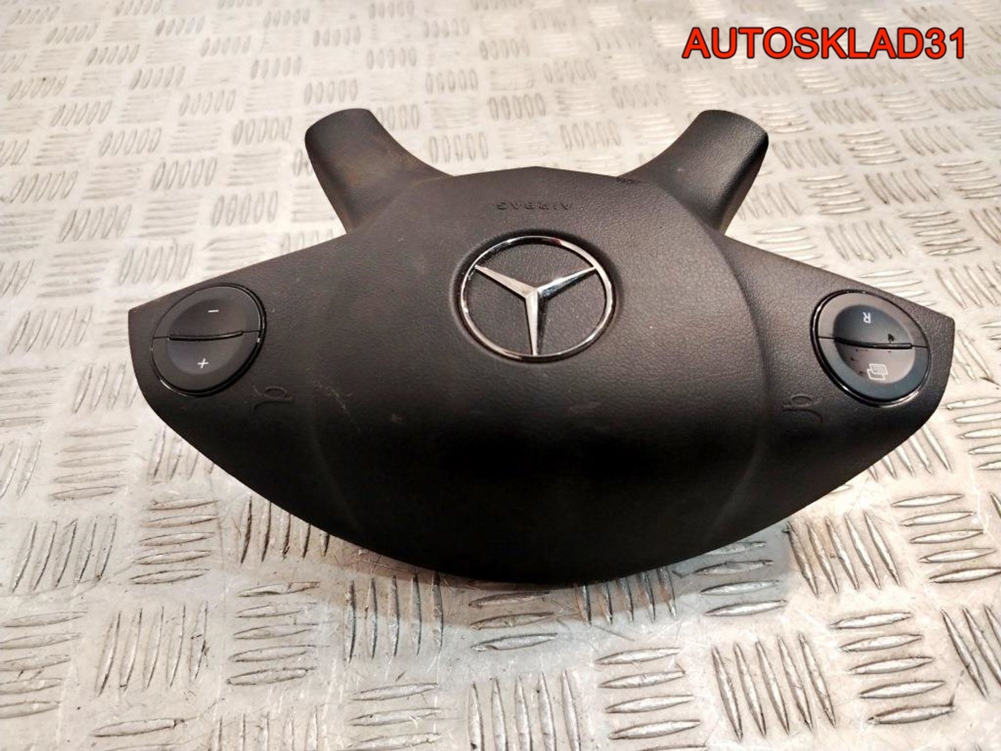 Подушка безопасности в руль Mercedes Benz W204 A0008600804, 9000 рублей, Дубовое