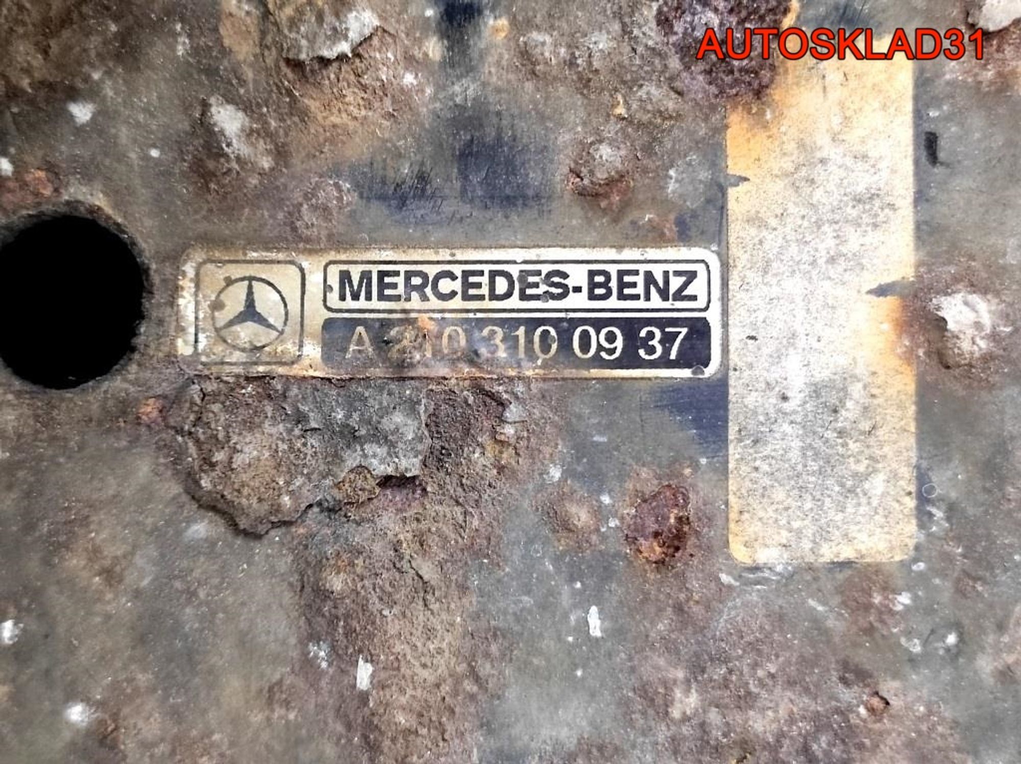 Фаркоп Mercedes Benz W210 A2103100937 Седан, 18000 рублей, Дубовое