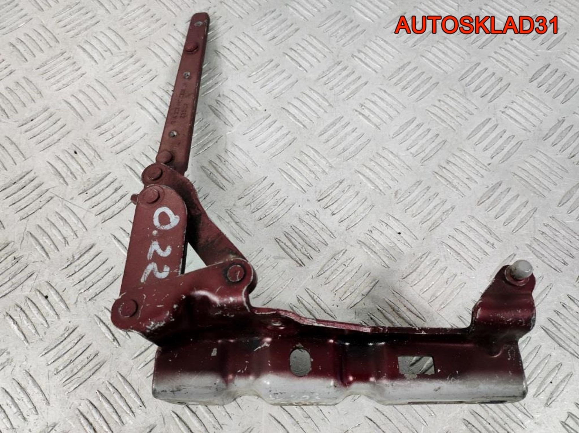 Петля капота левая Mercedes Benz W203 A2038800328, 900 рублей, Дубовое