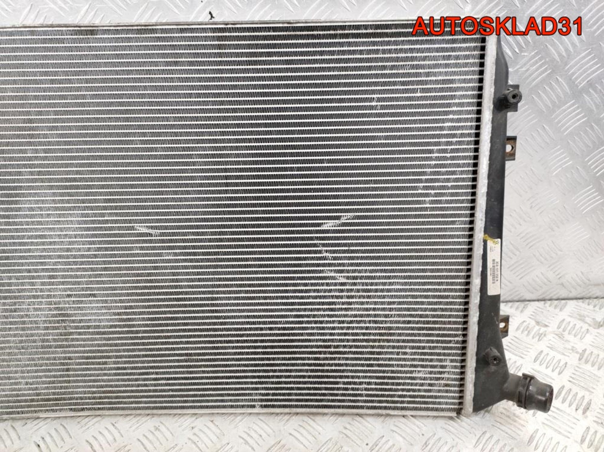 Радиатор основной VW Passat B6 2,0 Дизель 3C0121253R, 5000 рублей, Дубовое