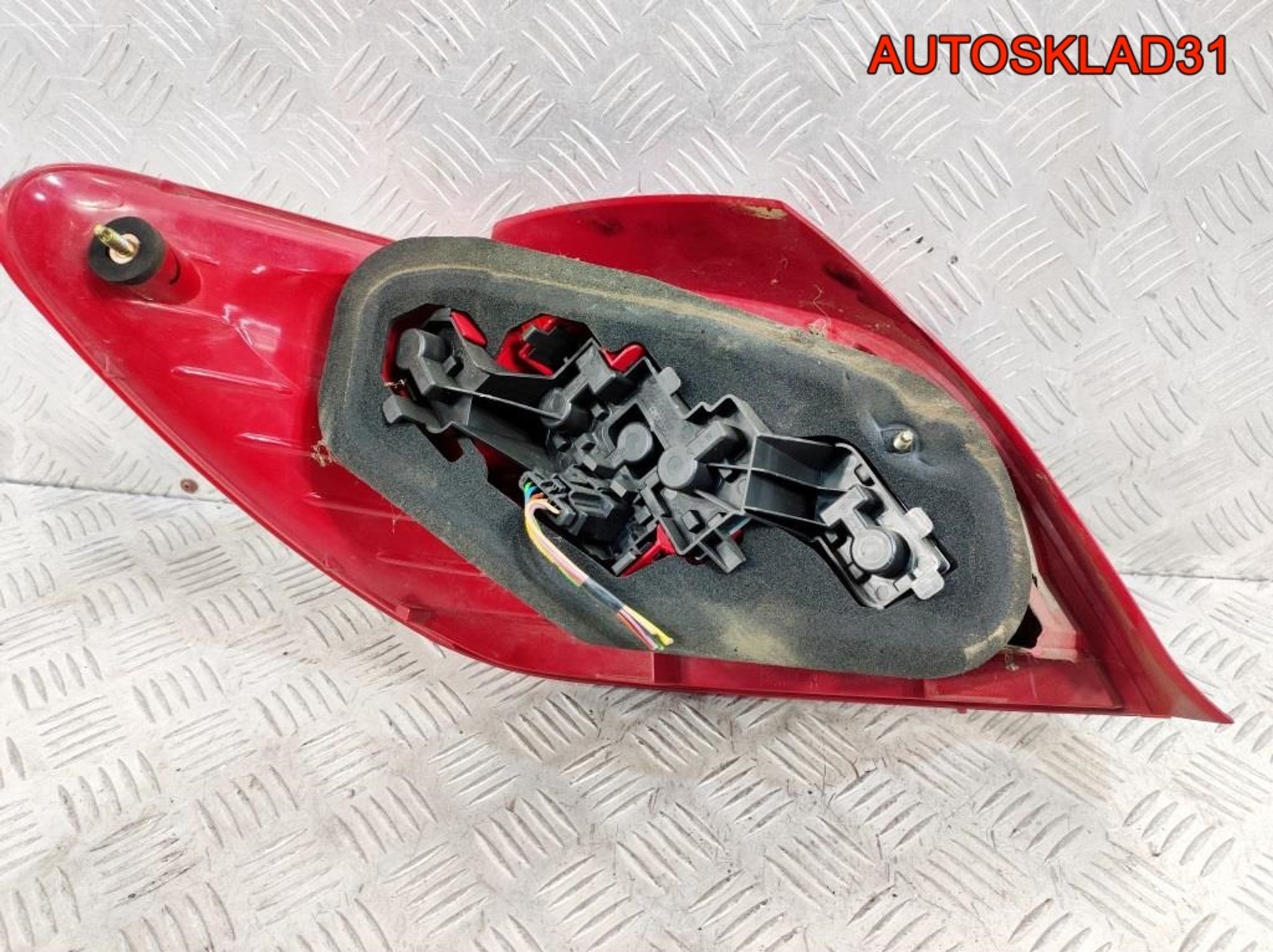 Фонарь задний правый Peugeot 307 9655767480 Рест, 7200 рублей, Дубовое