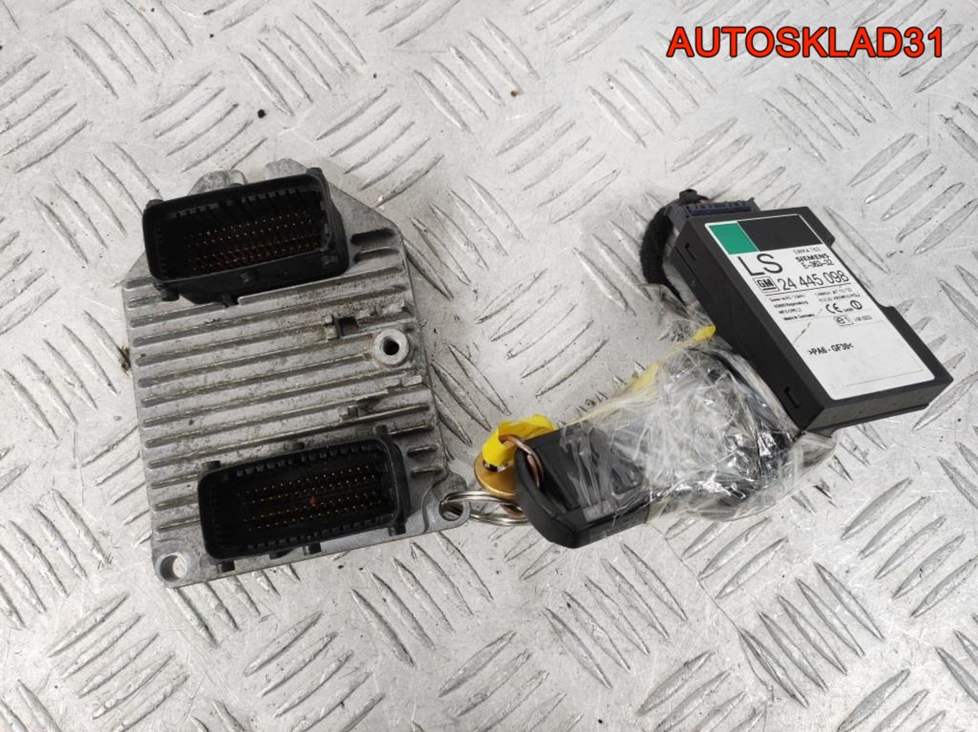 Блок ЭБУ комплект Opel Astra H 1,8 Z18XE 13105214, 16200 рублей, Дубовое