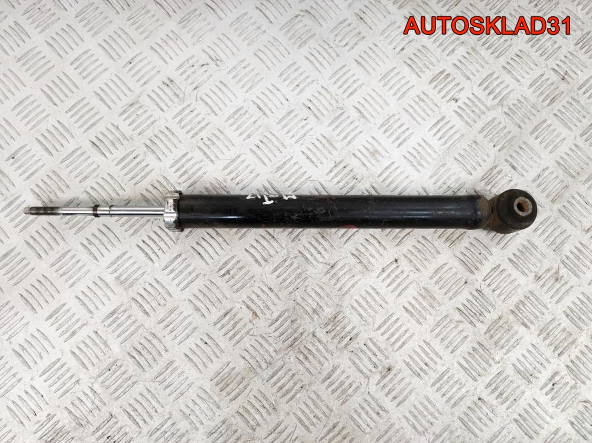 Амортизатор задний Hyundai Getz 1 553101C200, 1000 рублей, Дубовое