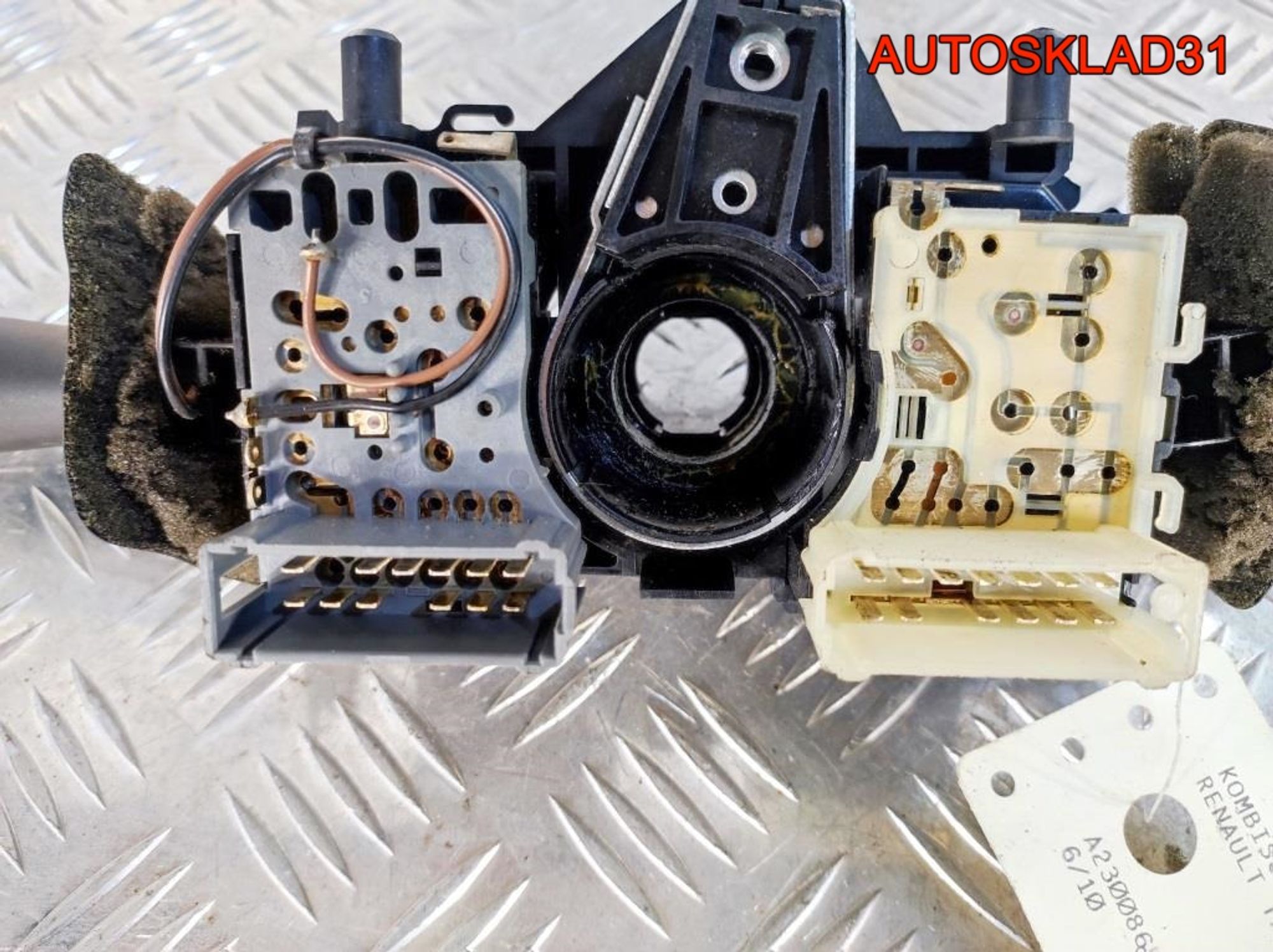 Переключатель подрулевой Renault Trafic 54034310A, 1700 рублей, Дубовое