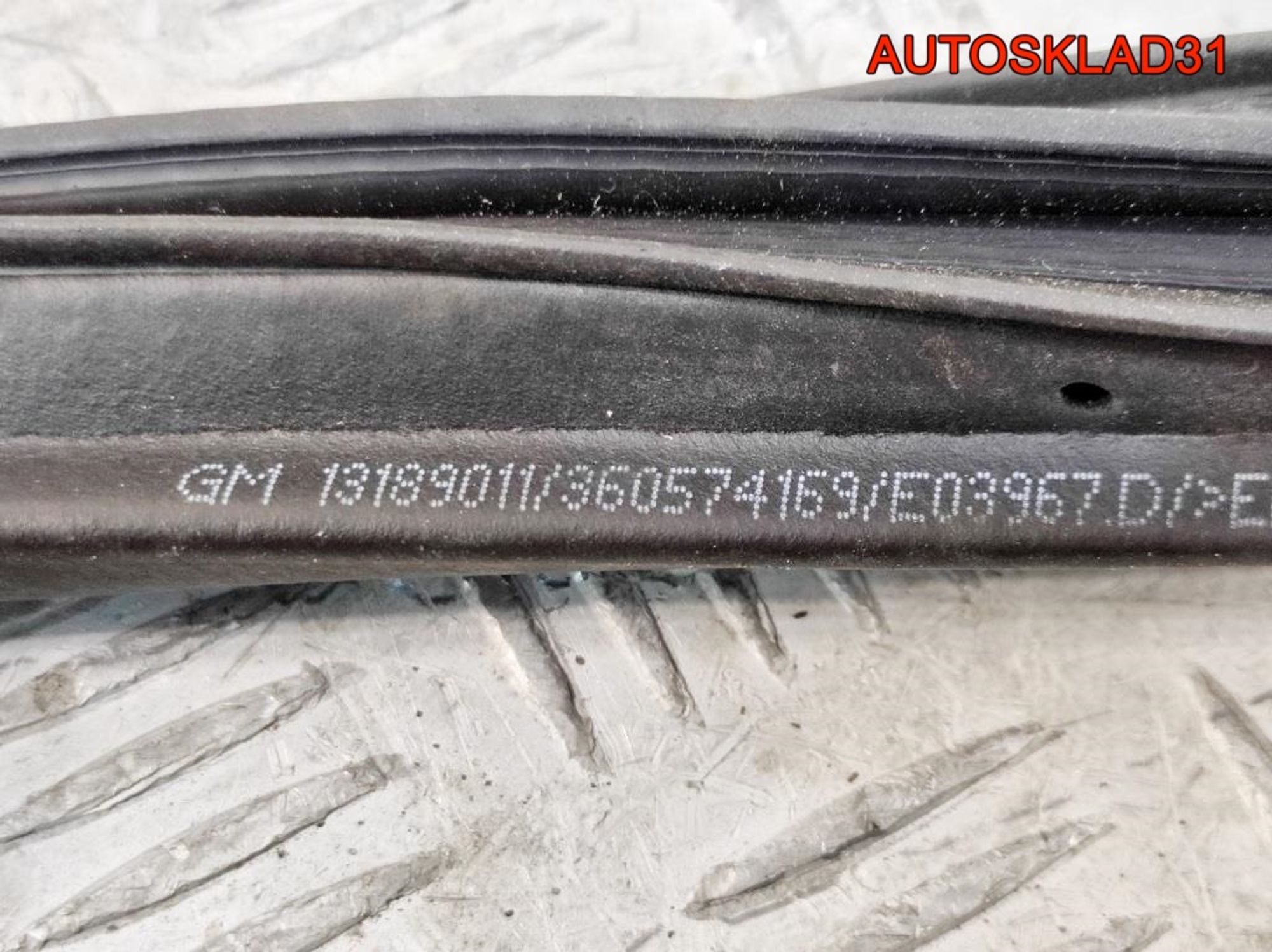 Уплотнитель двери Комплект Opel Corsa D Купе, 2700 рублей, Дубовое