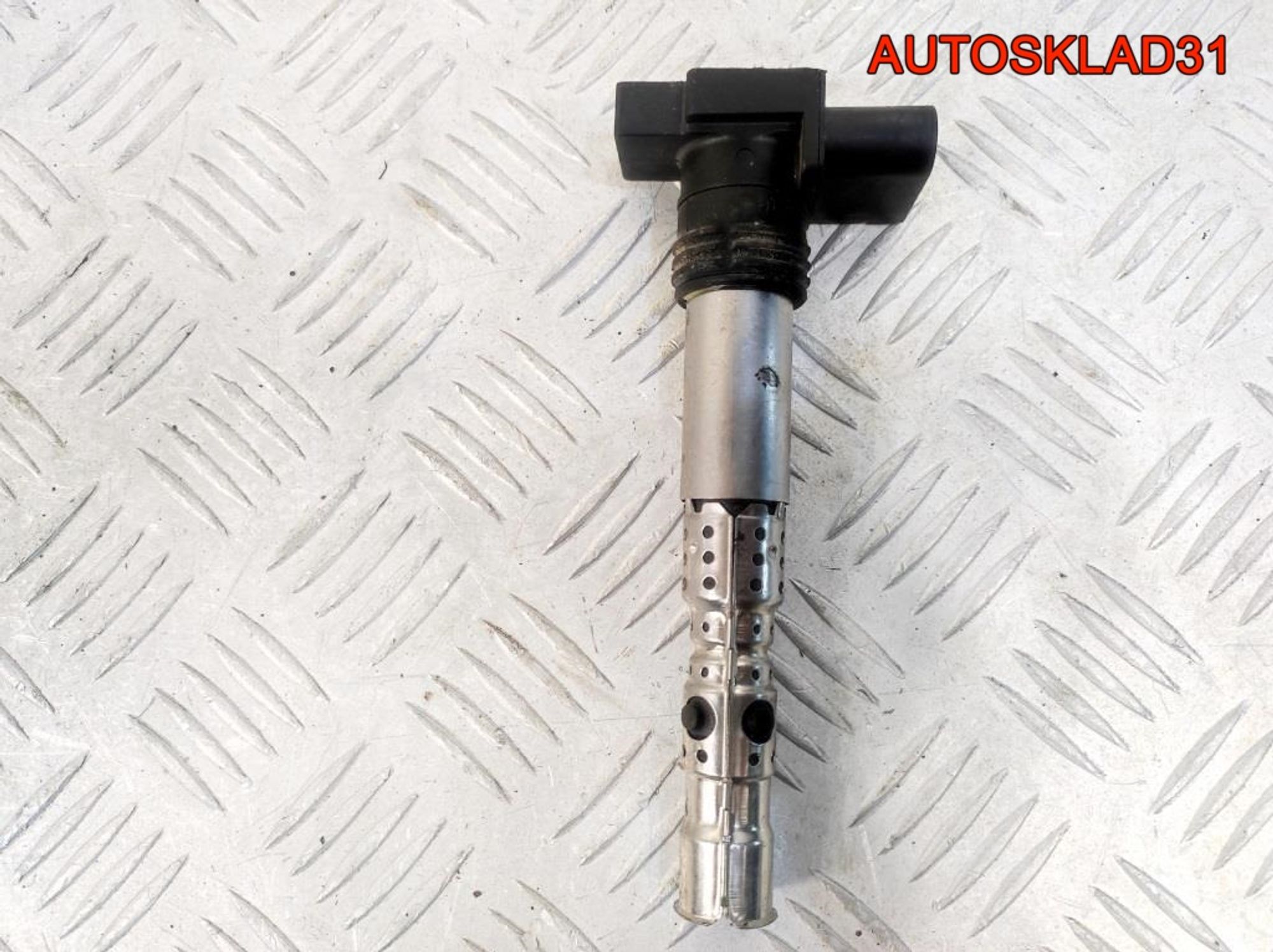 Катушка зажигания Volkswagen Polo 03D905115G, 1300 рублей, Дубовое