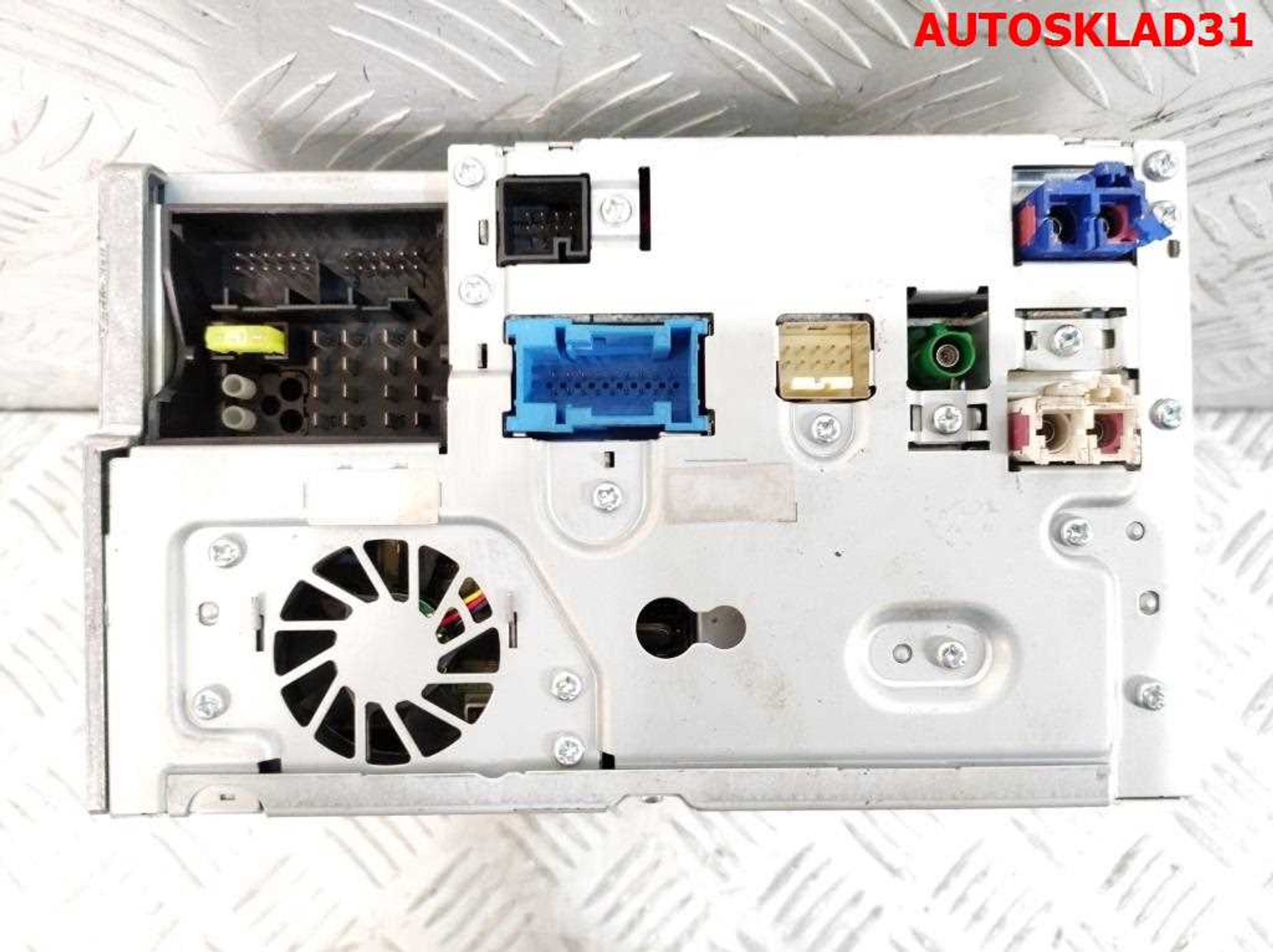 Магнитола Mercedes GLK X204 A2049061402, 25000 рублей, Дубовое