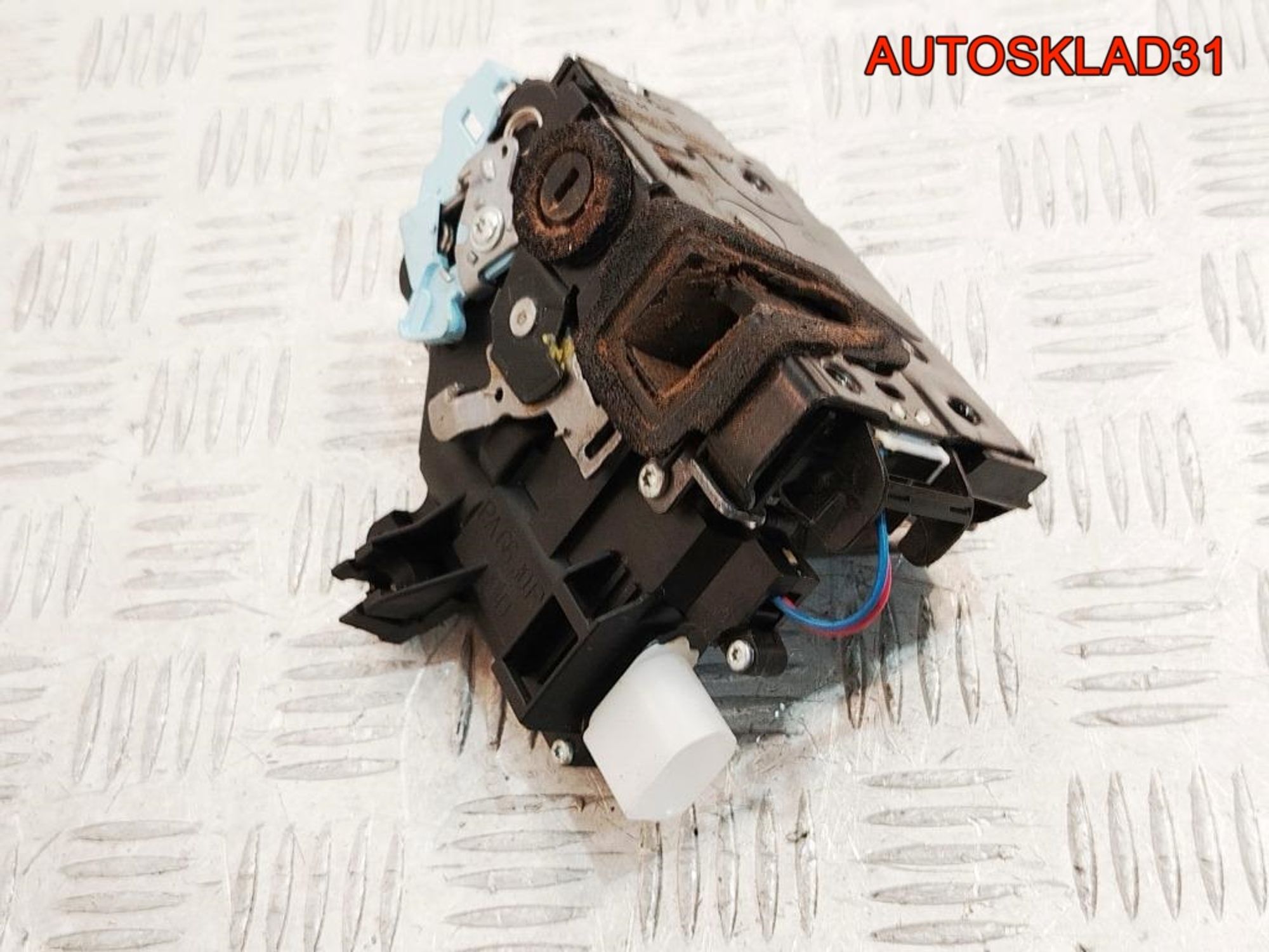 Замок двери задней правой Skoda Roomster 5J7839016C, 3000 рублей, Дубовое