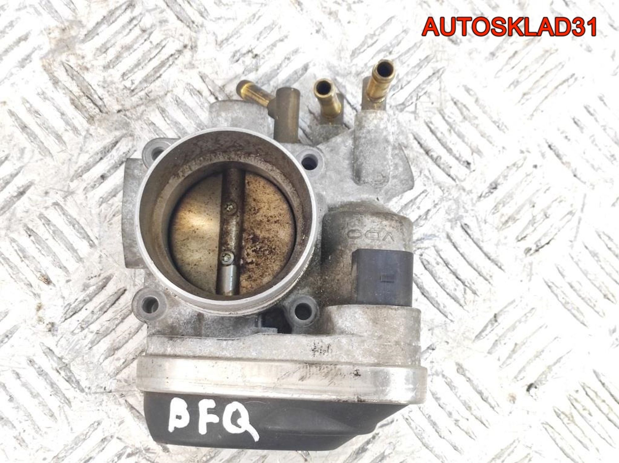 Заслонка дроссельная VW Golf 4 1,6 BFQ 06A133062N, 4000 рублей, Дубовое