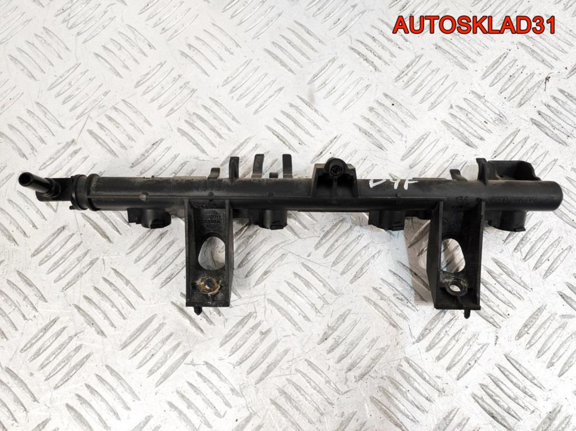 Рейка топливная Renault Clio 3 1,2 D4F 722 8200286064, 900 рублей, Дубовое