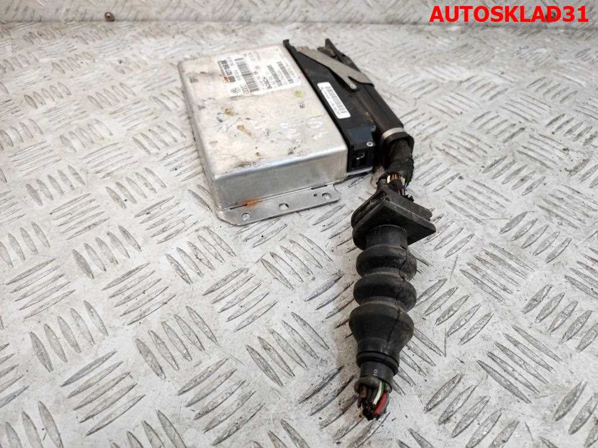 Блок управления АКПП VW Passat B5 2,8 AMX Бензин 8D0927156DK, 25000 рублей, Дубовое