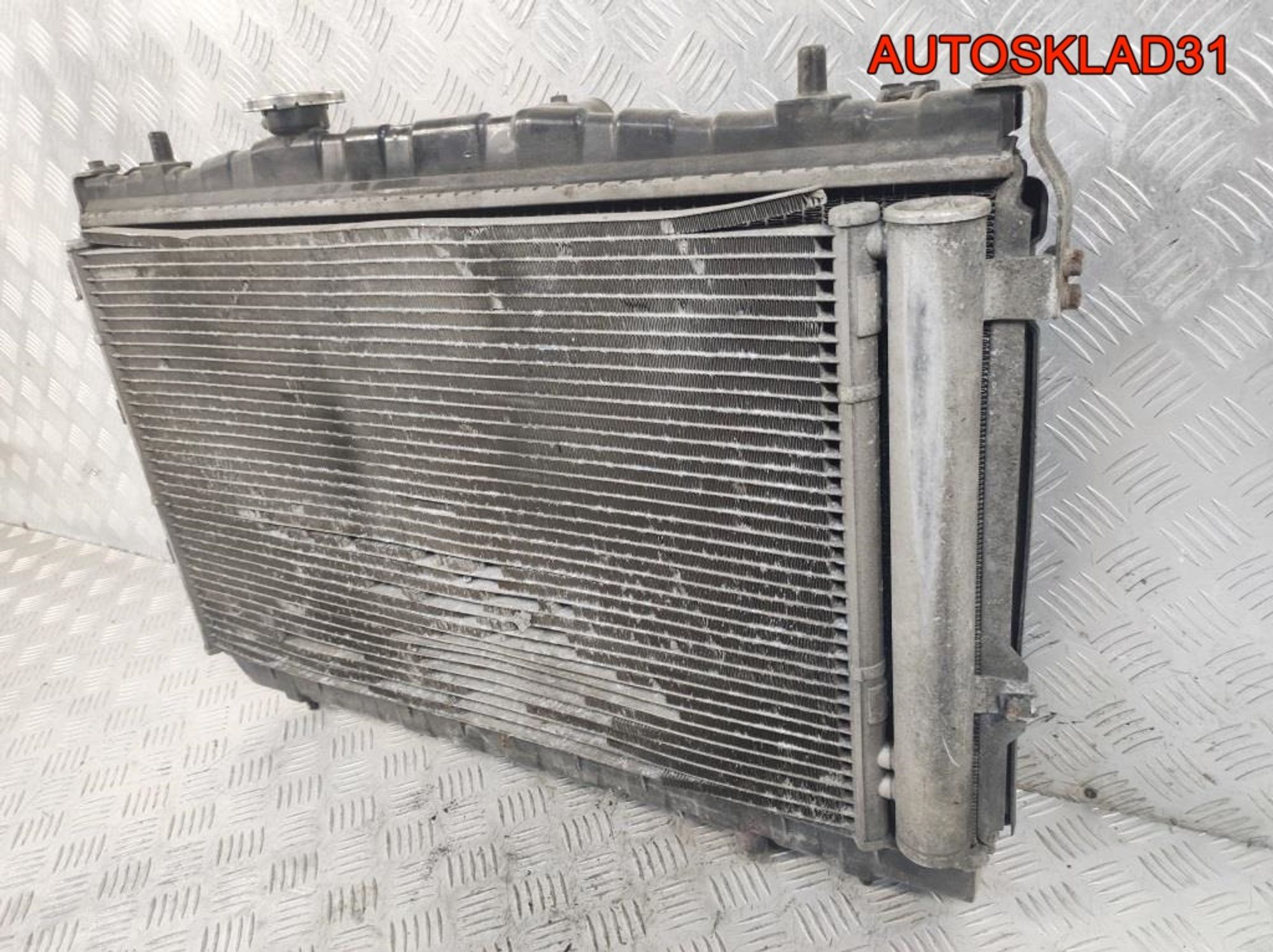 Кассета радиаторов Hyundai Coupe G4ED 253102D000, 13000 рублей, Дубовое