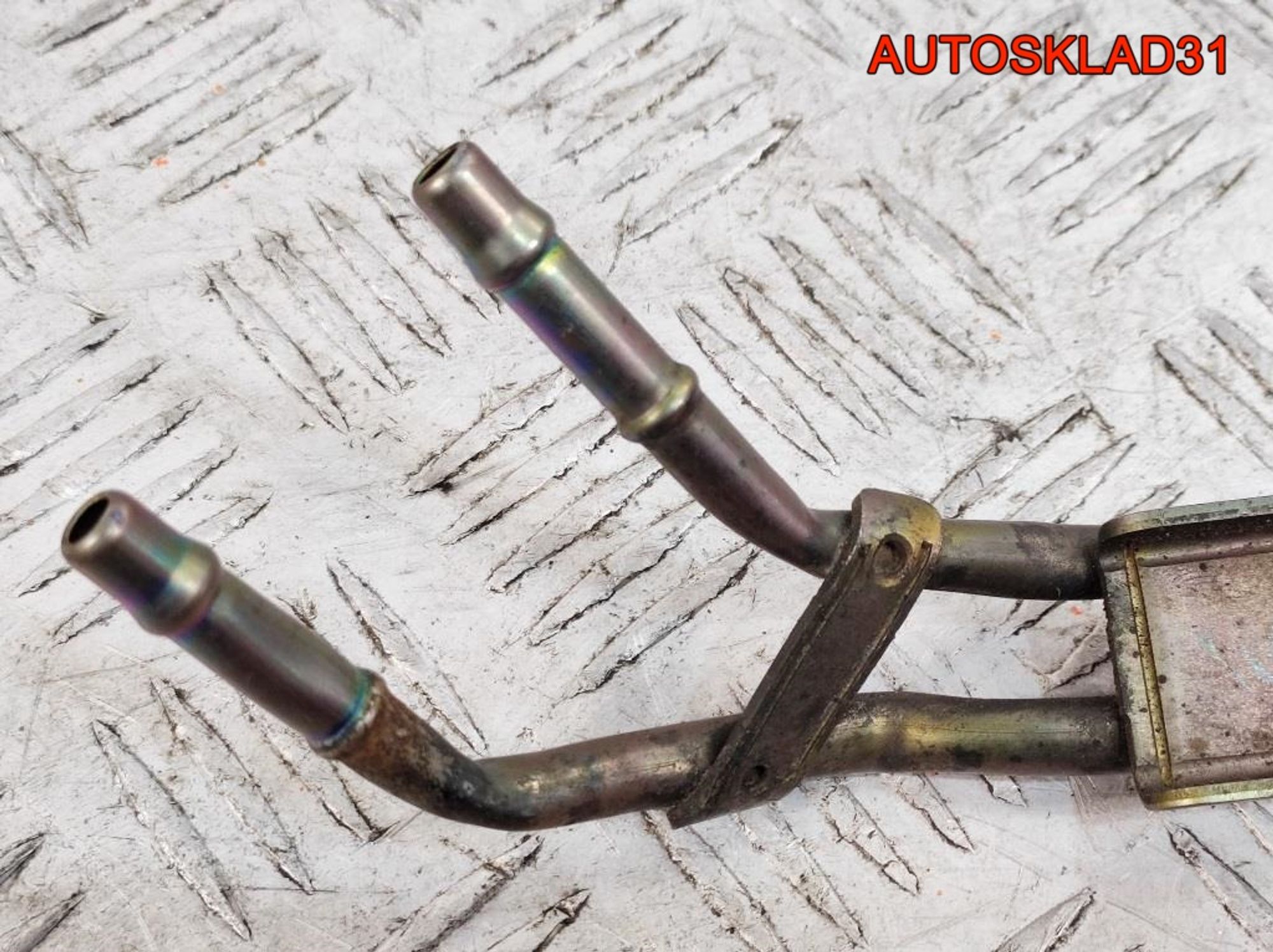 Рейка топливная Nissan Primera P11 2,0 SR20DE 175207J400, 1500 рублей, Дубовое