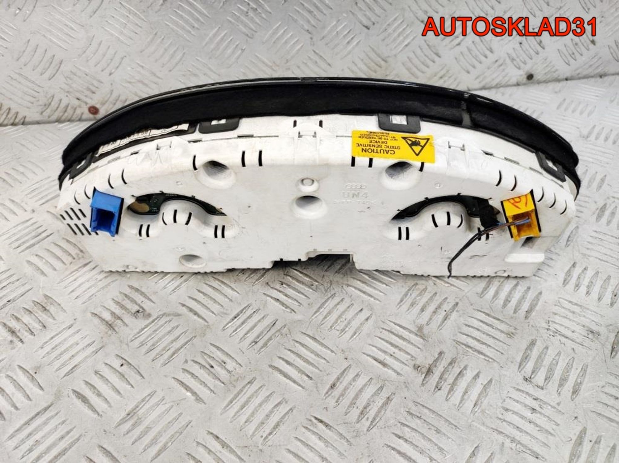 Панель приборов Audi A4 B5 8D0919033C Бензин, 12000 рублей, Дубовое