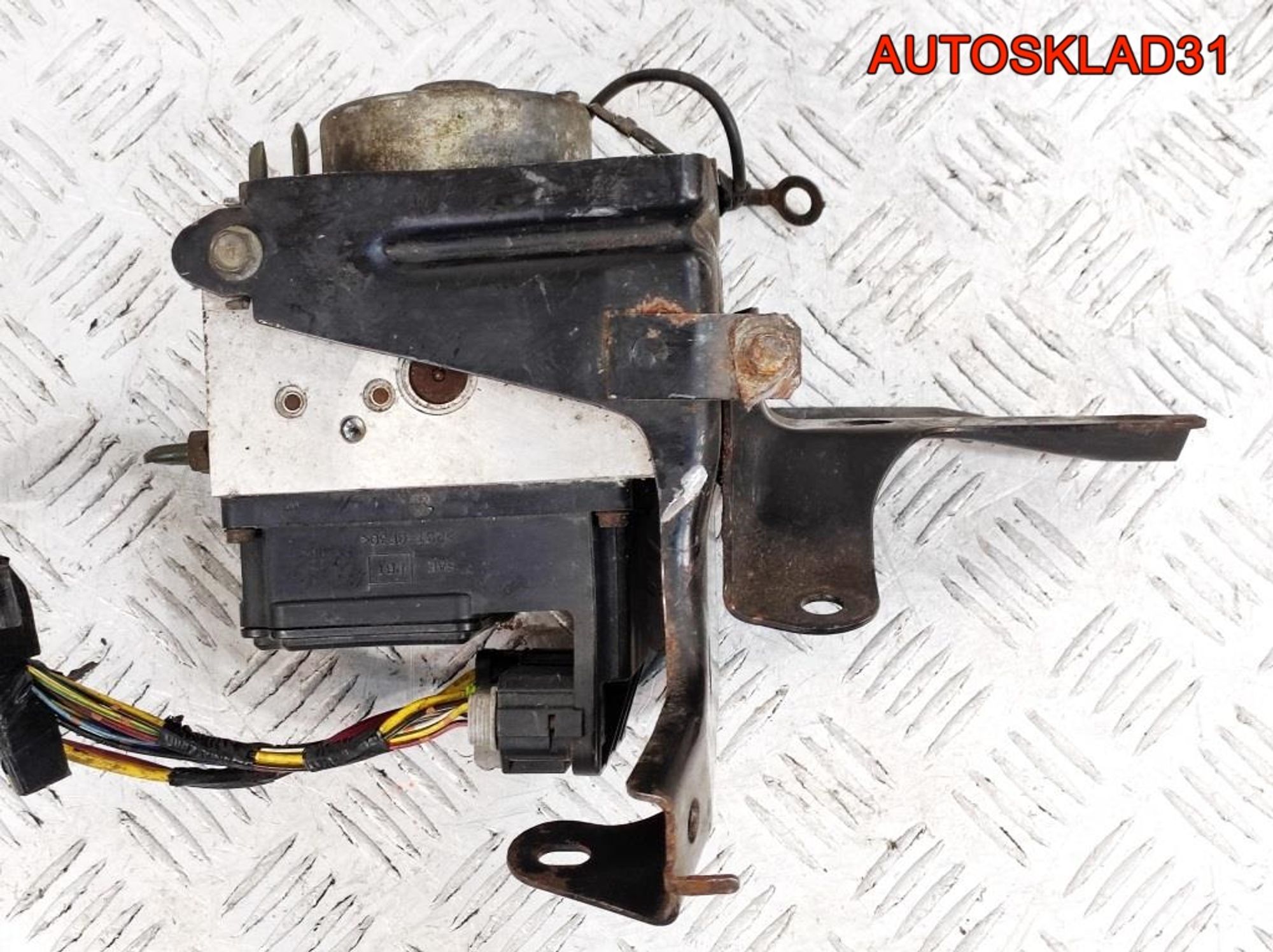 Блок ABS Nissan X-Trail T30 2,2 Дизель 47600AR005, 4000 рублей, Дубовое