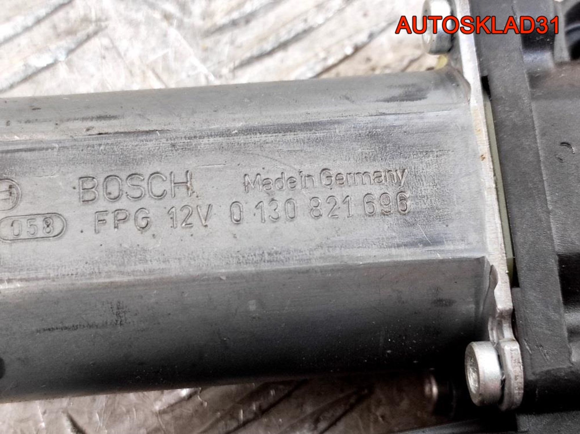 Моторчик стеклоподъемника задний правый VW Passat B5 3B9839752CA, 800 рублей, Дубовое