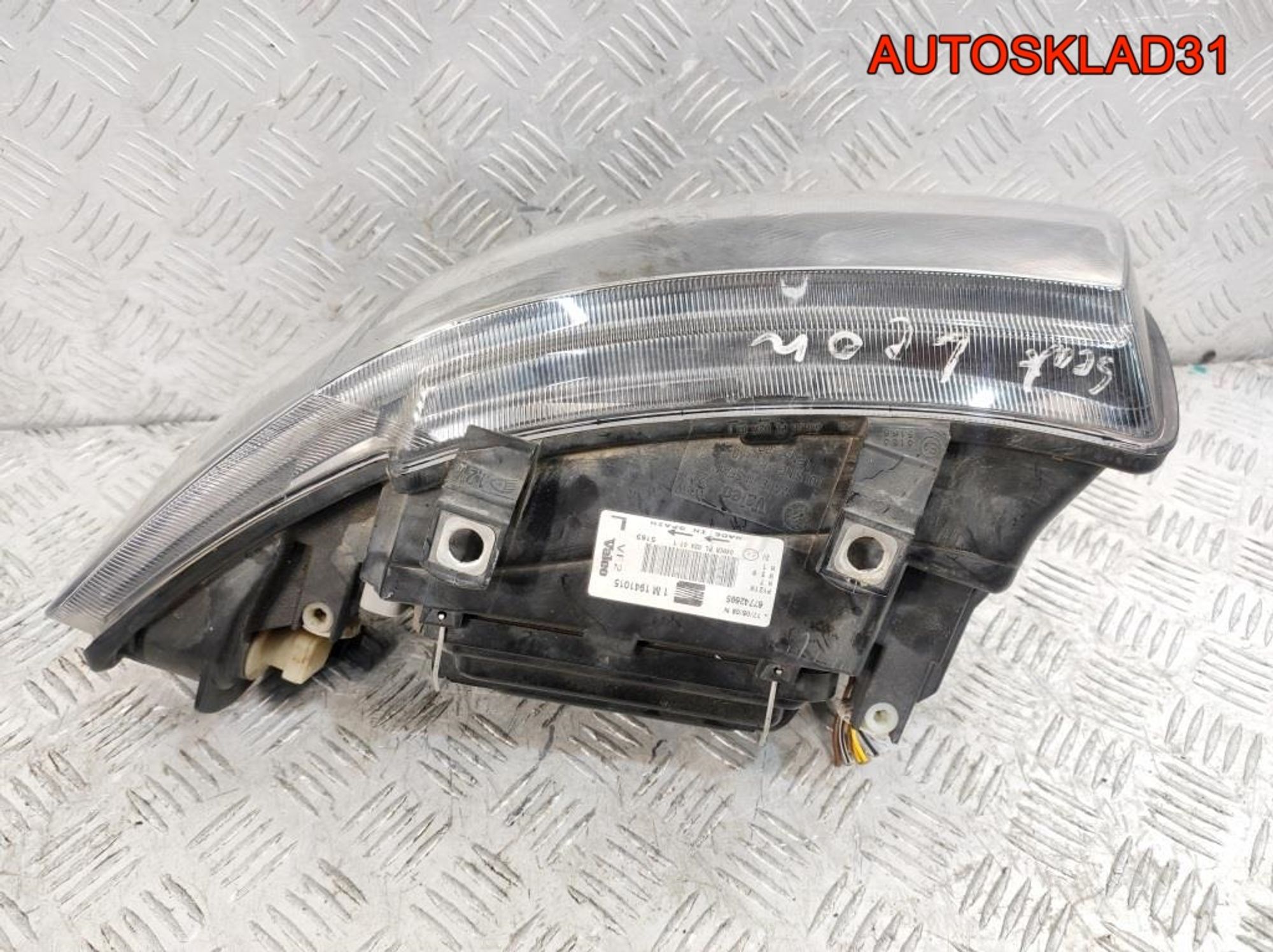 Фара левая Seat Leone 1M1 1M1941015, 5000 рублей, Дубовое