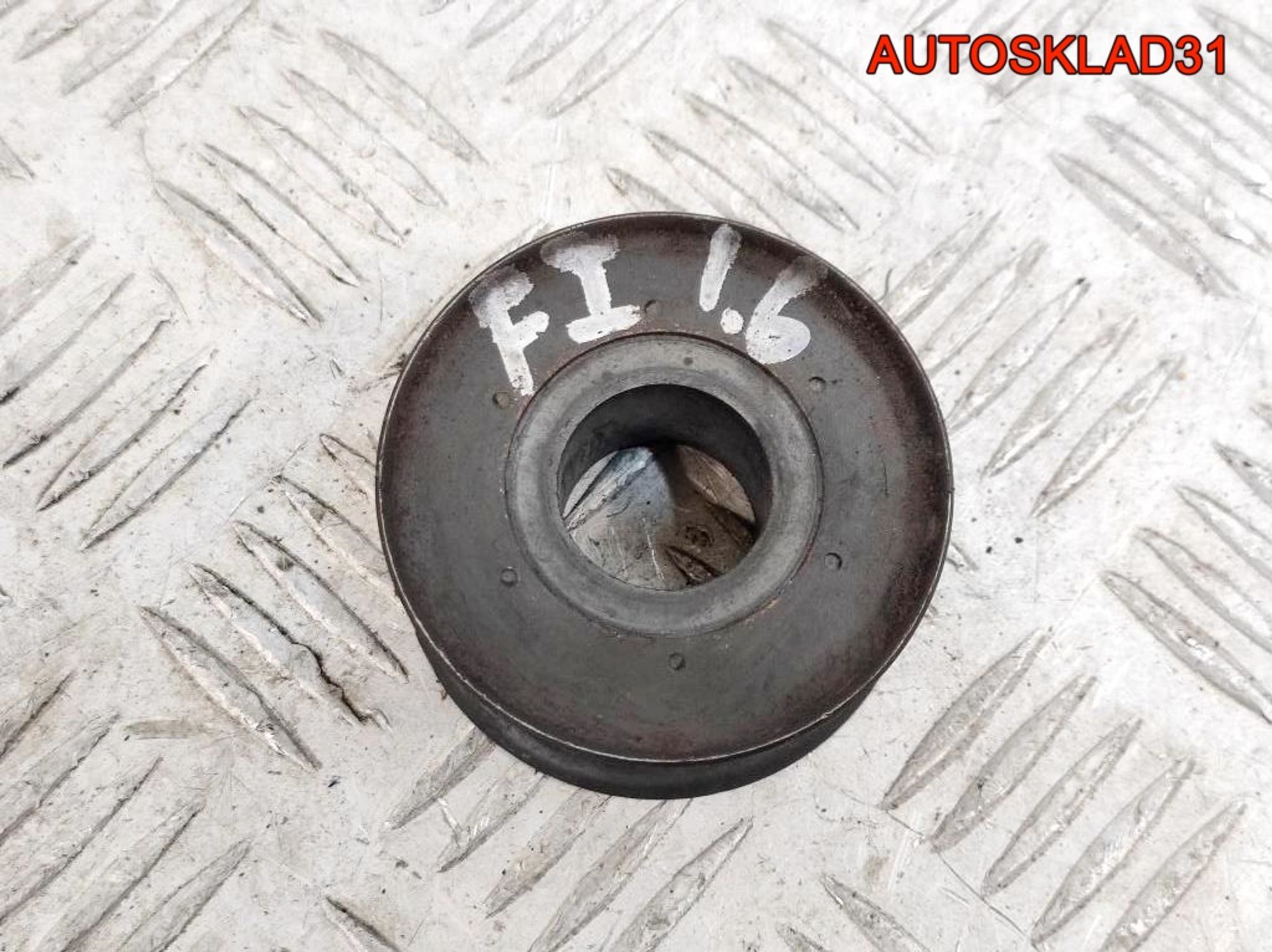 Шестерня коленвала Ford Focus 2 1,6 Бензин 1104088, 2000 рублей, Дубовое